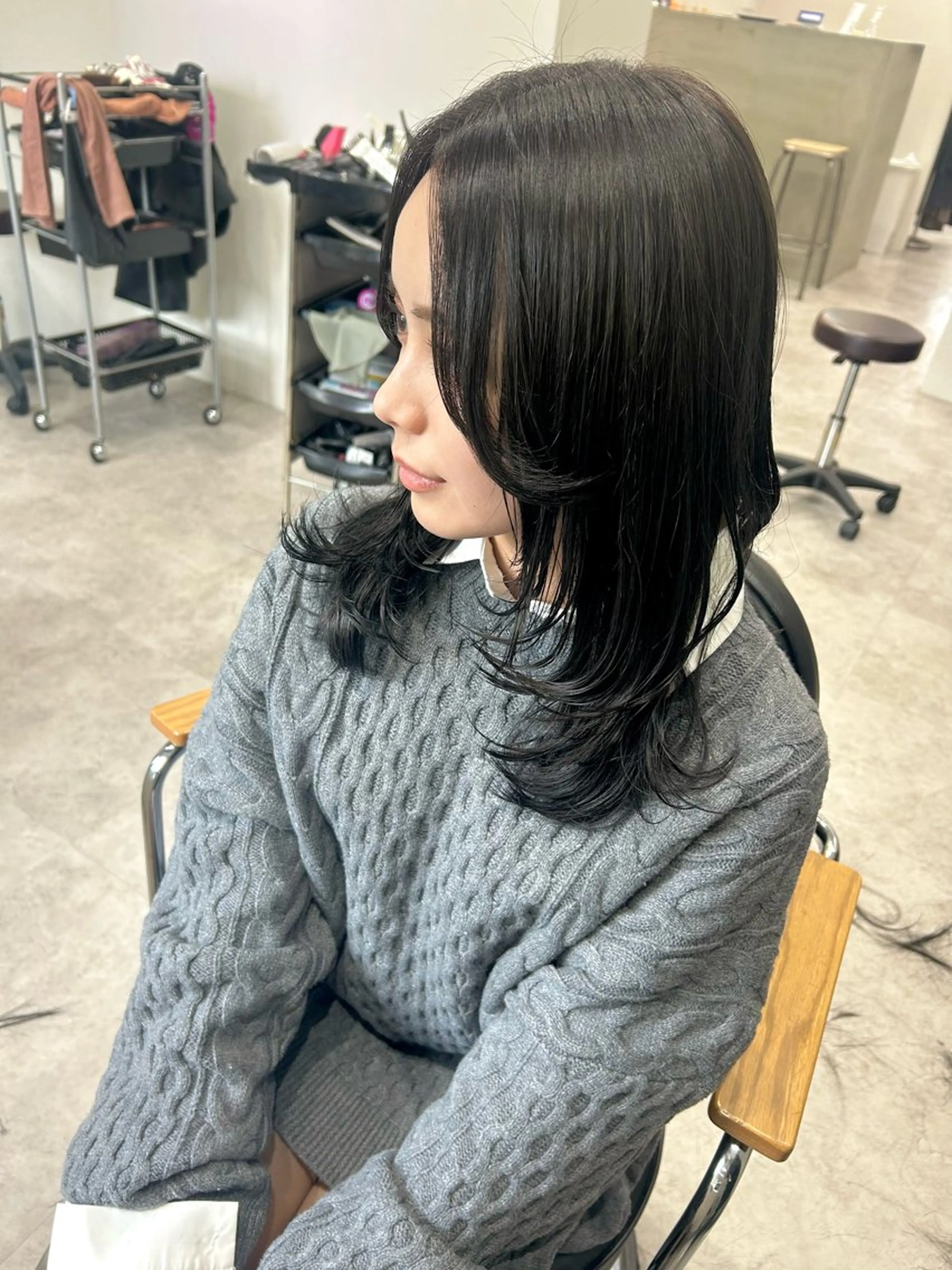 ミディアム カラー ヘアアレンジ ミディアムレイヤー レイヤーカット カット ボブ /ニュアンス/ satomi🧸💖のヘアスタイル