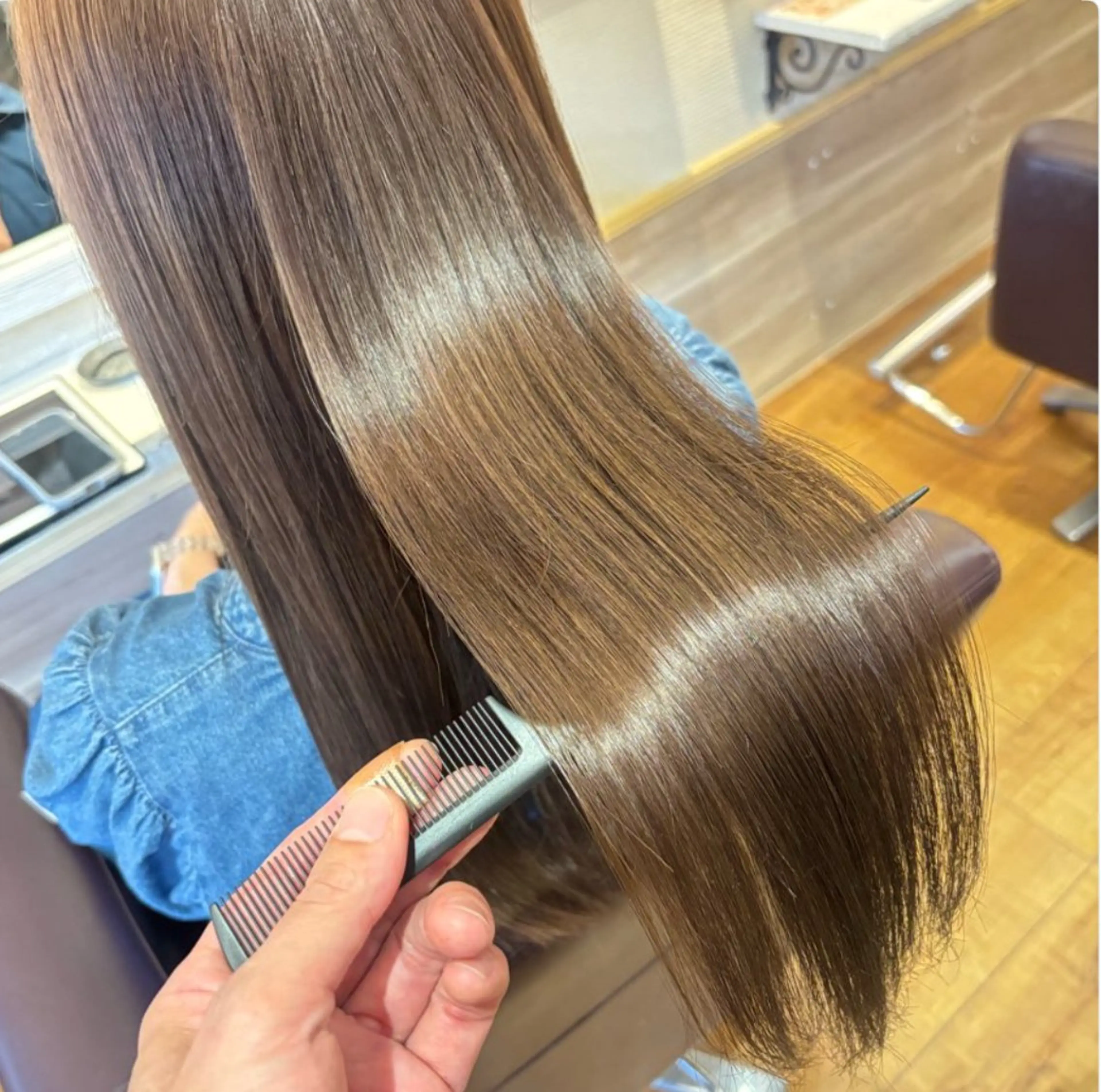 ロング カラー 髪質改善 トリートメント ヘアカラー トリートメント ポルトユイ所属・PORTE H Suzuki🌼🌱のマツエク・マツパデザイン