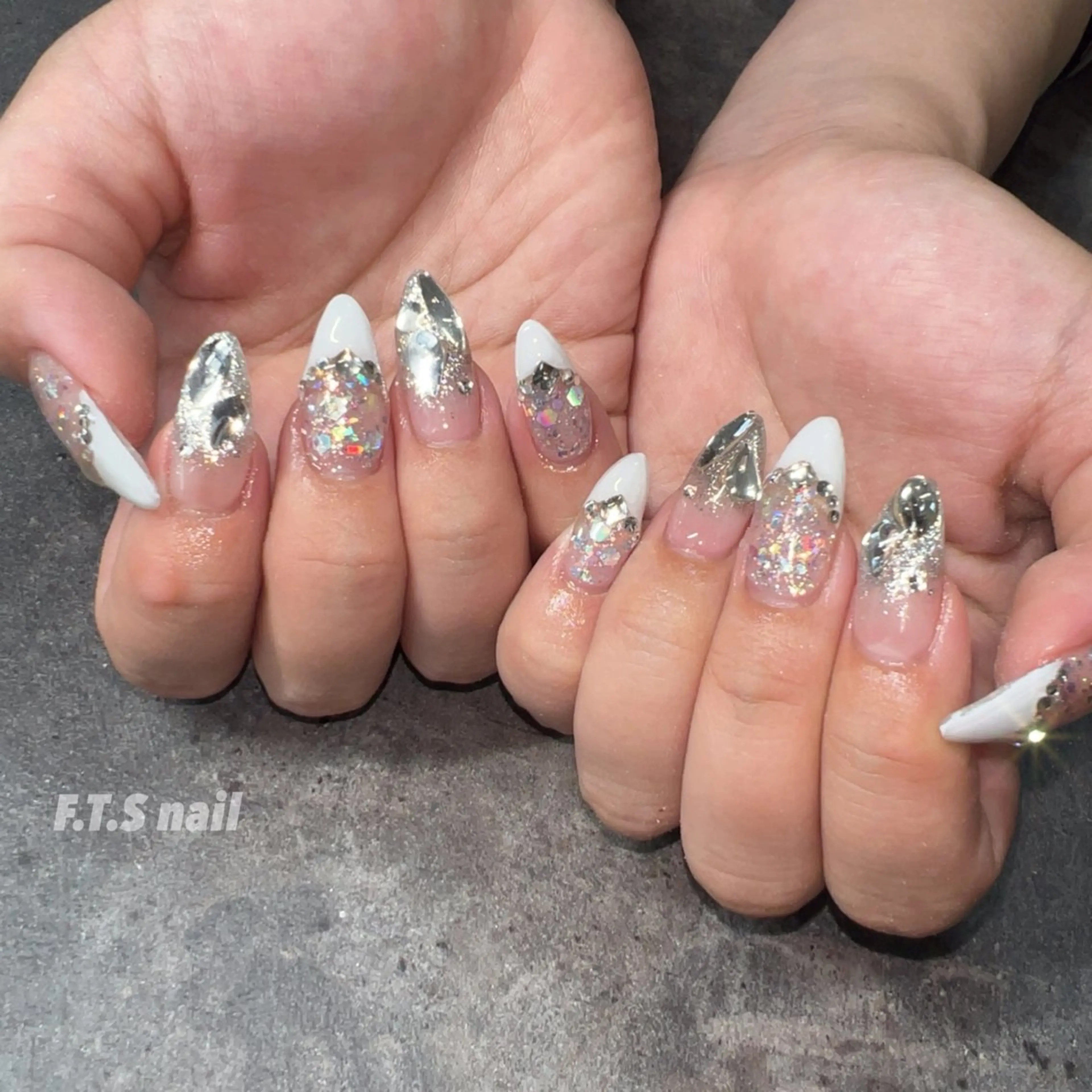 ネイル F.T.S nailのネイルデザイン