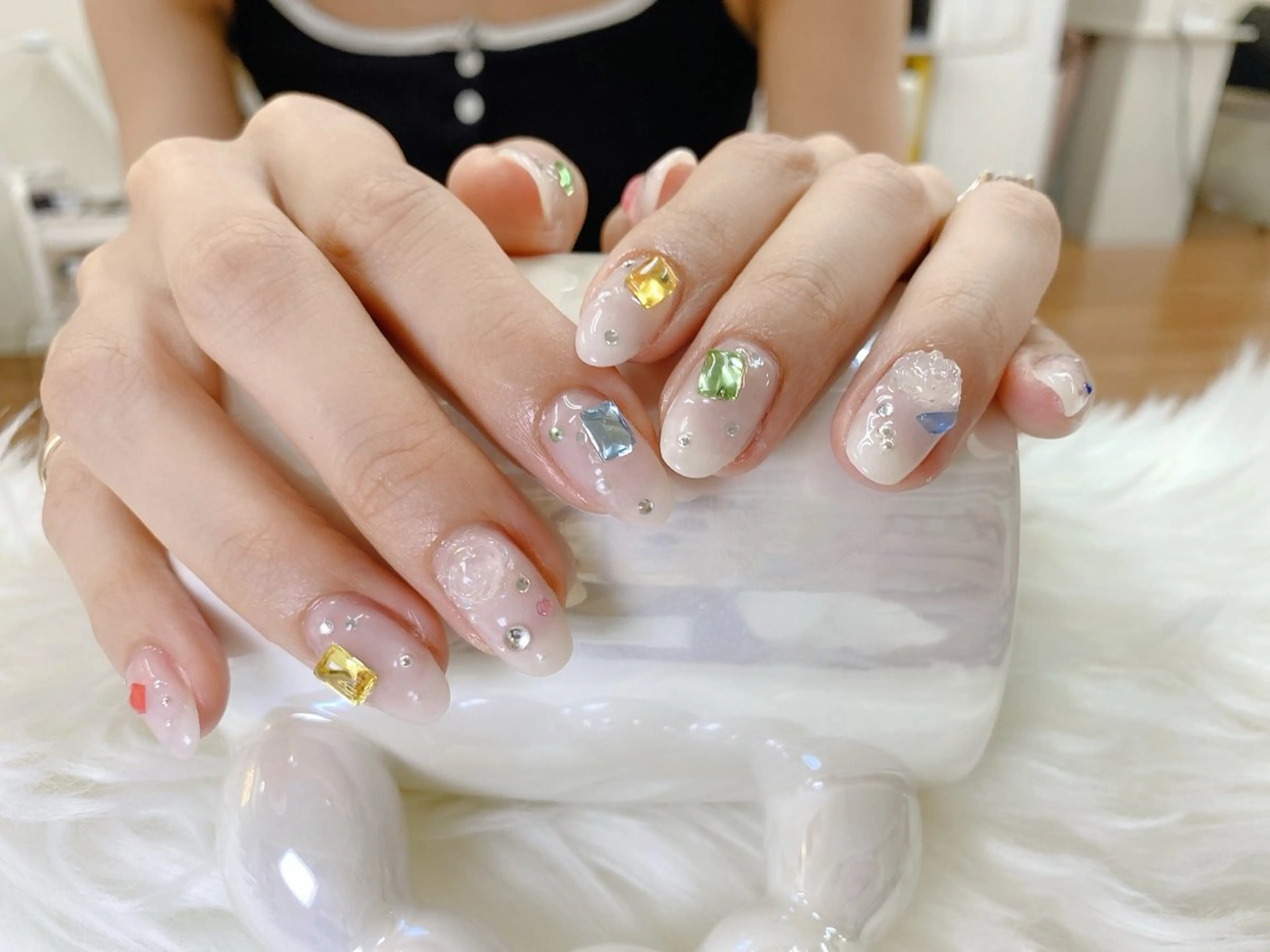 ネイル フットネイル フレンチネイル 韓国ネイル マグネットネイル ニュアンスネイル ハンドネイル ハンドケア Hara Nailのネイルデザイン