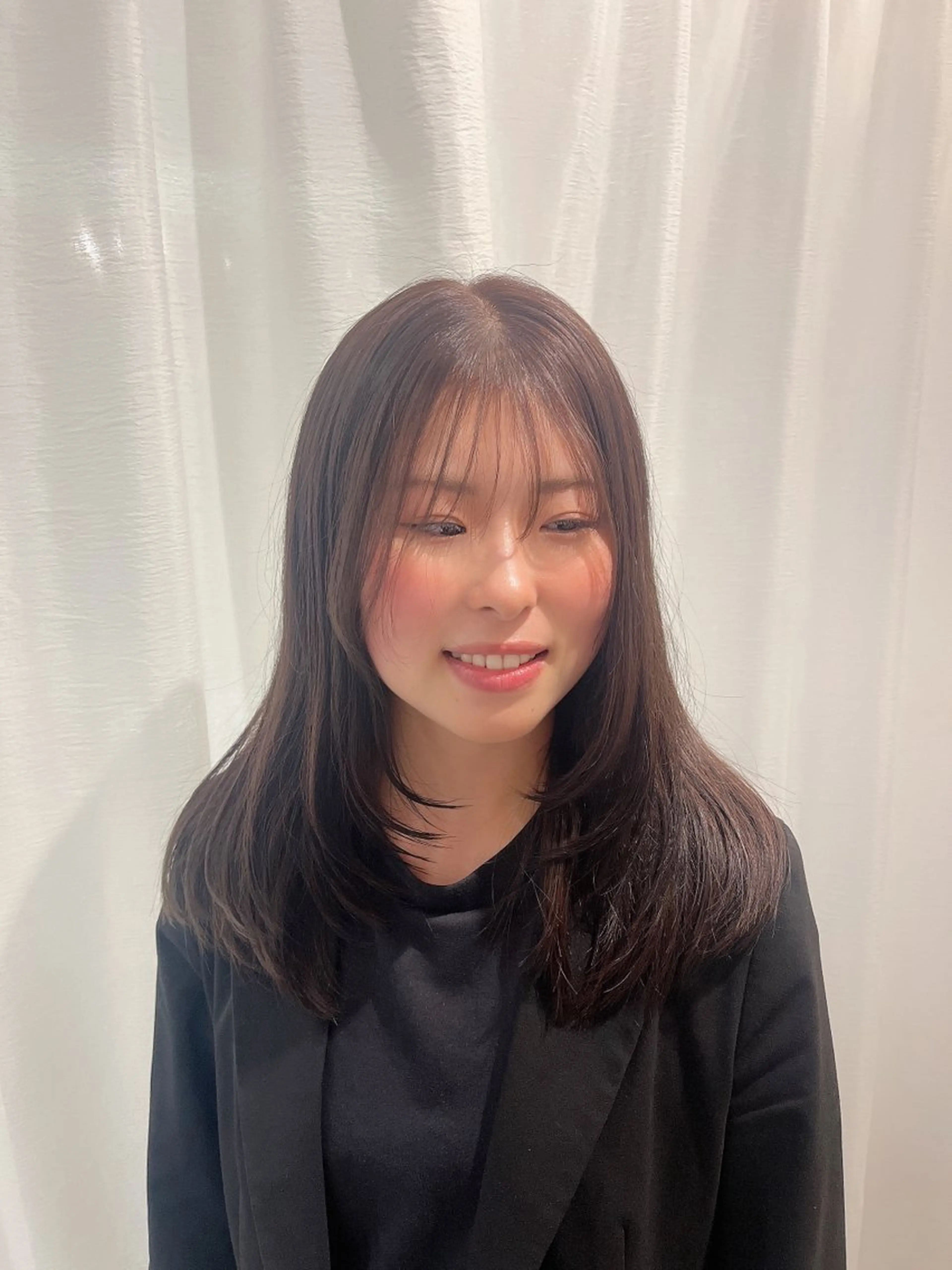 ロング ハイレイヤー レイヤーカット いまい ちひろのヘアスタイル