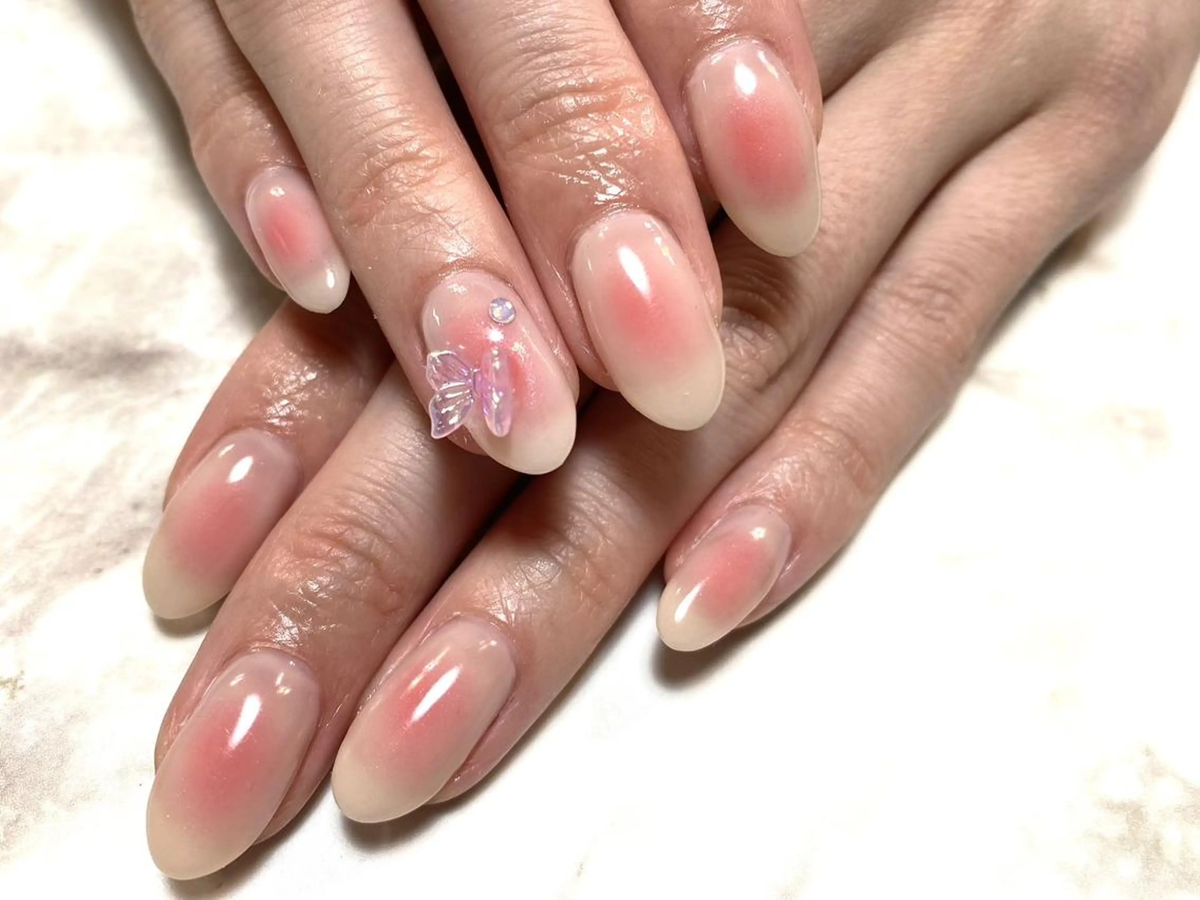 ネイル Ellie Nail Honamiのネイルデザイン