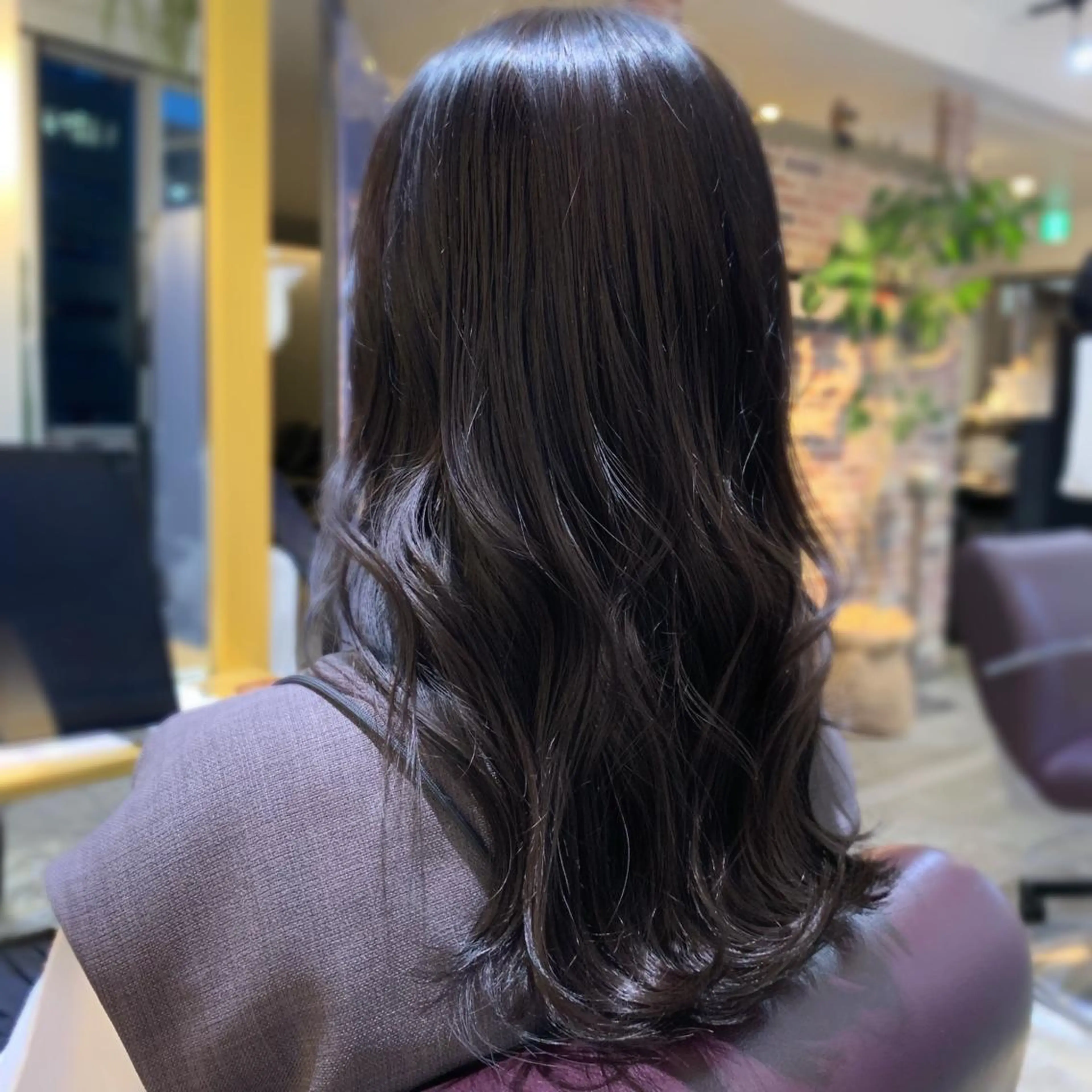 ロング カラー アッシュ ラベンダーカラー ラベンダーアッシュ ヘアカラー 韓国ヘア/縮毛矯正 🧡艶カラーSakiのヘアスタイル