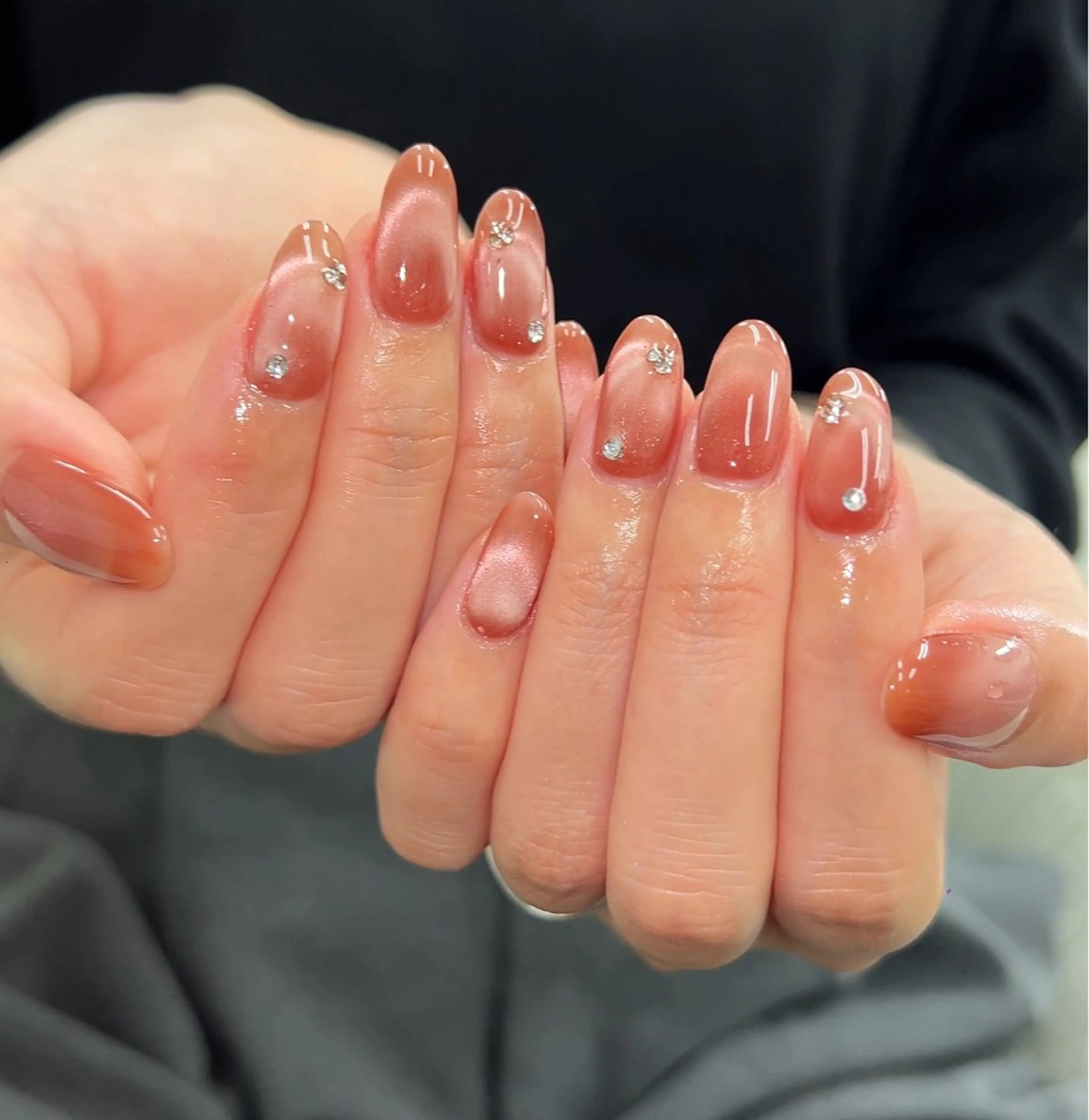 ネイル ハンドネイル Le Clavier  Nail Salon所属・佐藤 ゆきのネイルデザイン