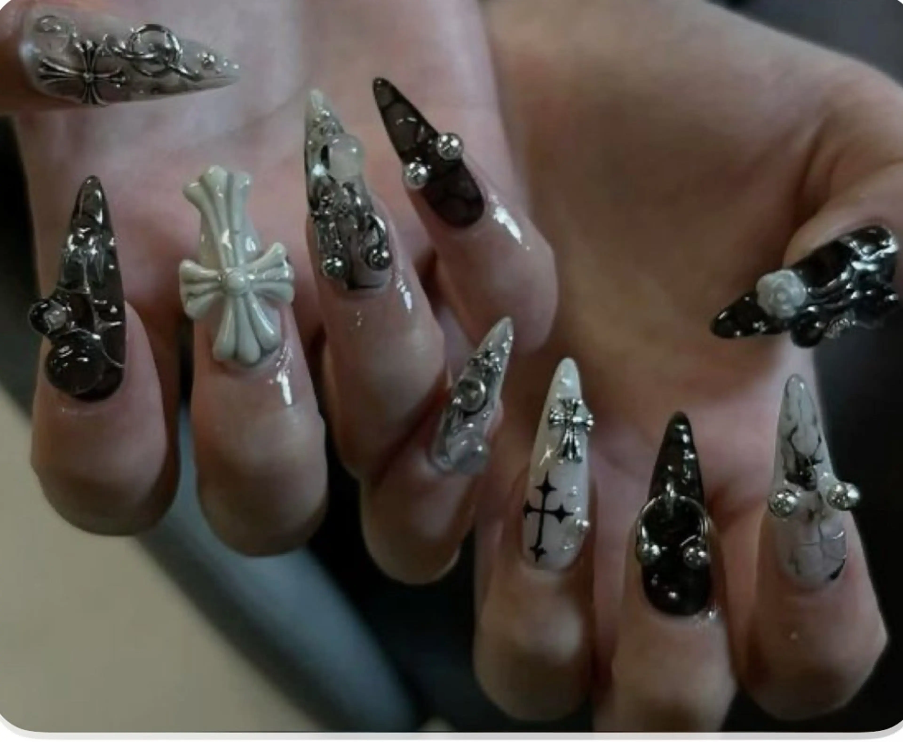 ネイル 韓国ネイル シンプルネイル ワンホンネイル ハンドネイル CoMo Nail Studio所属・CoMo Nailのネイルデザイン