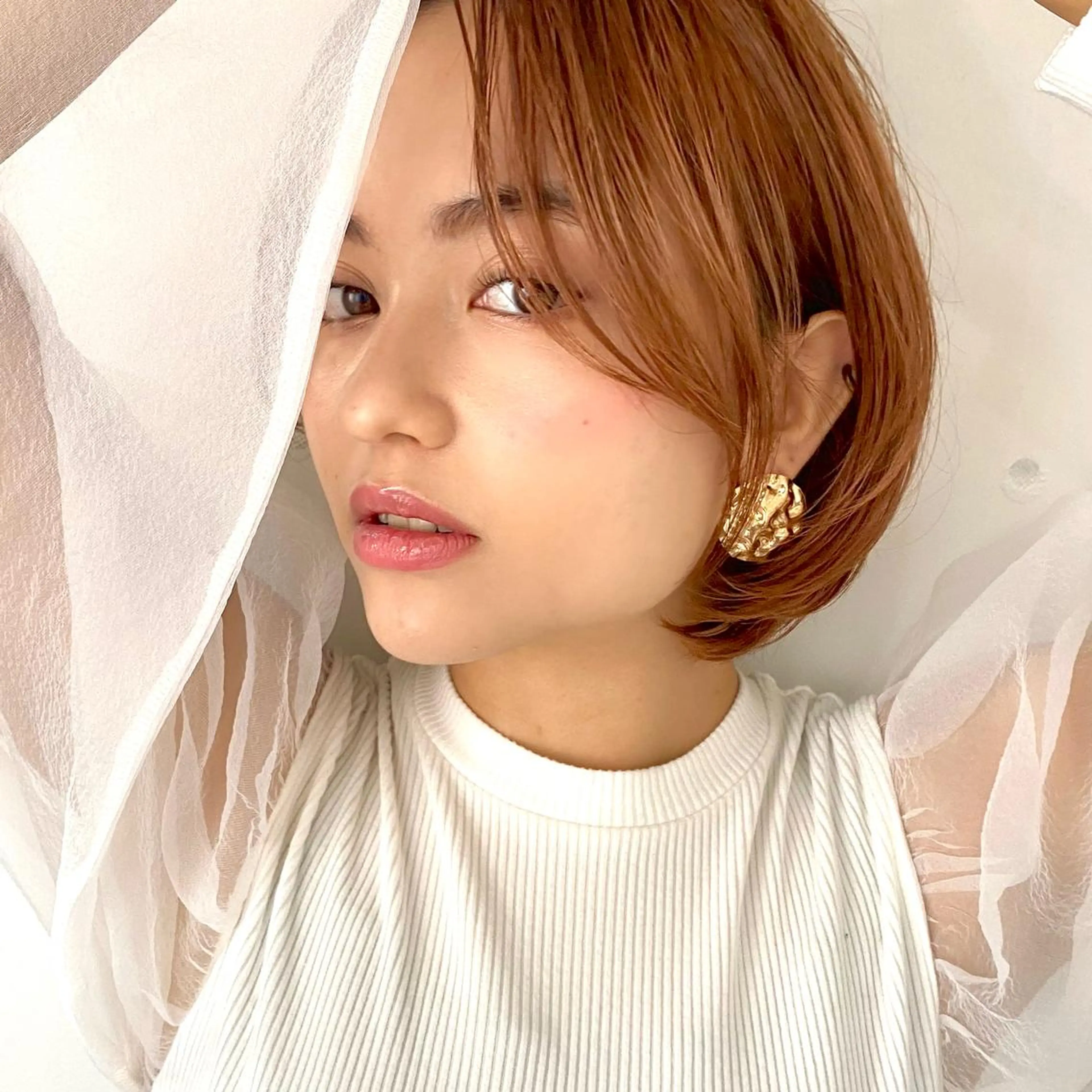 ミディアム カラー ベージュカラー オレンジ オレンジベージュ ボブ ヘアカラー トリートメント chama レイヤーカットのヘアスタイル