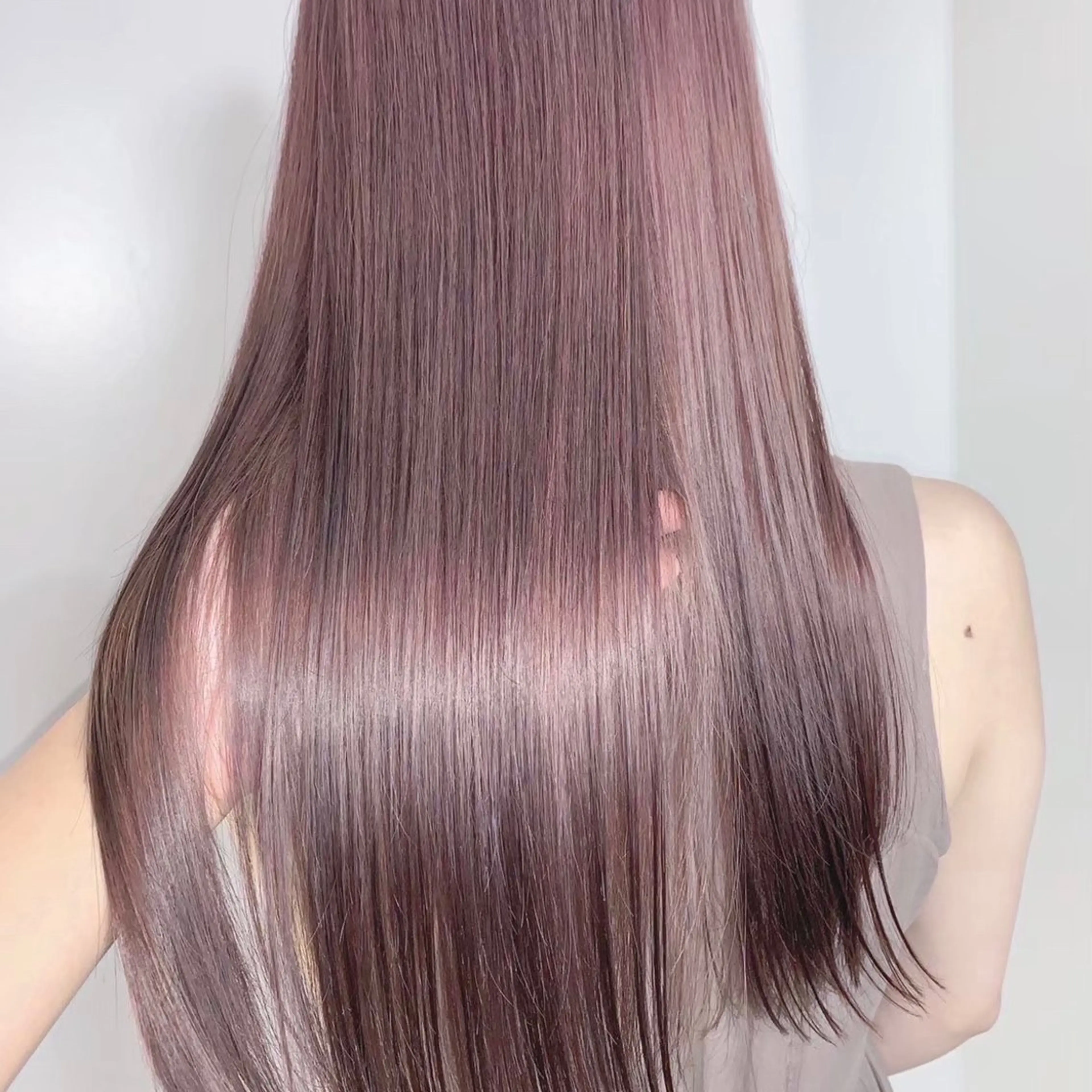 ロング カラー ヘアカラー GO TODAY SHAiRE SALON 原宿本店所属・ブリーチ/レイヤー ハッシュカット/河内のヘアスタイル