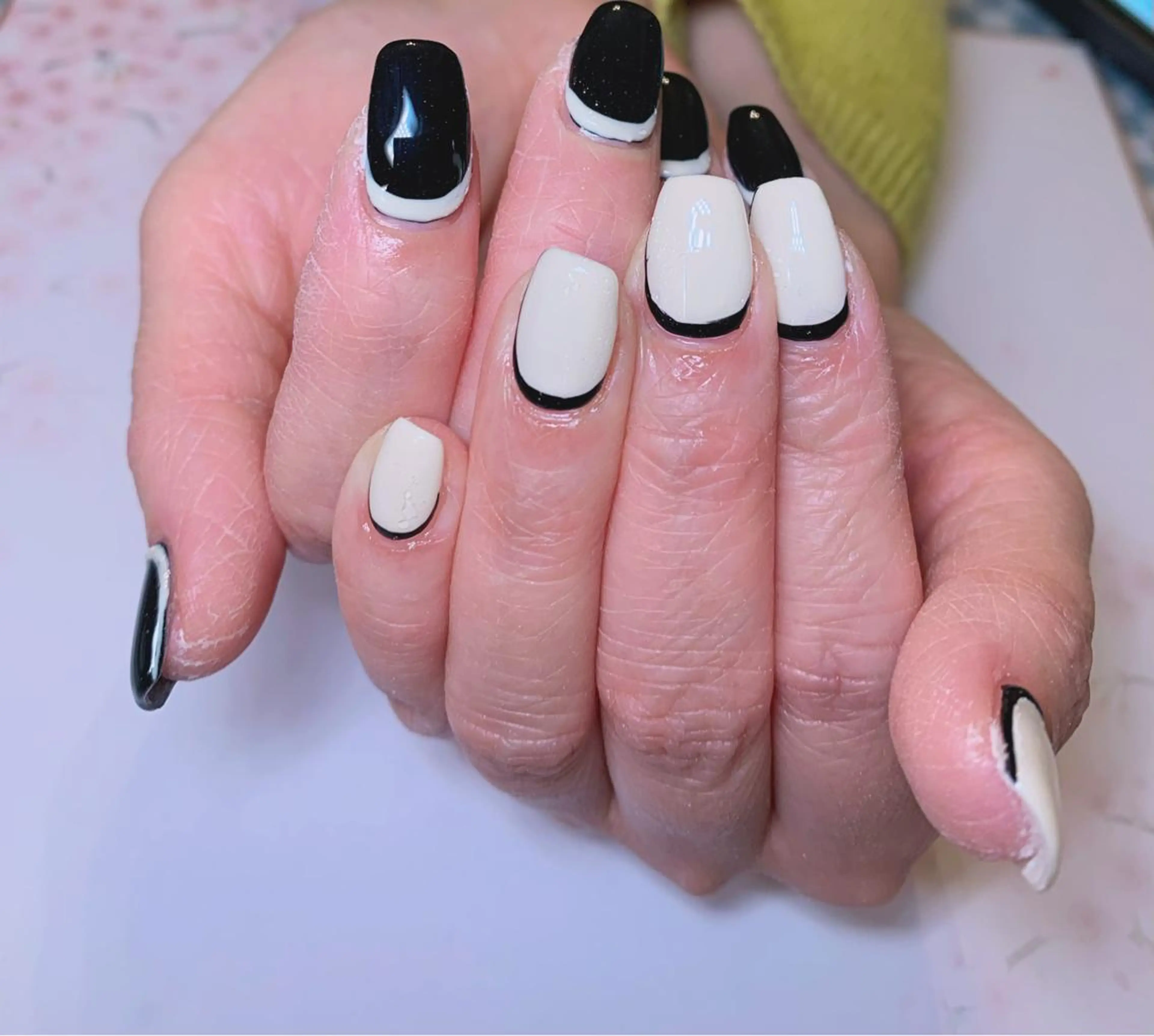 ネイル miu miuのネイルデザイン