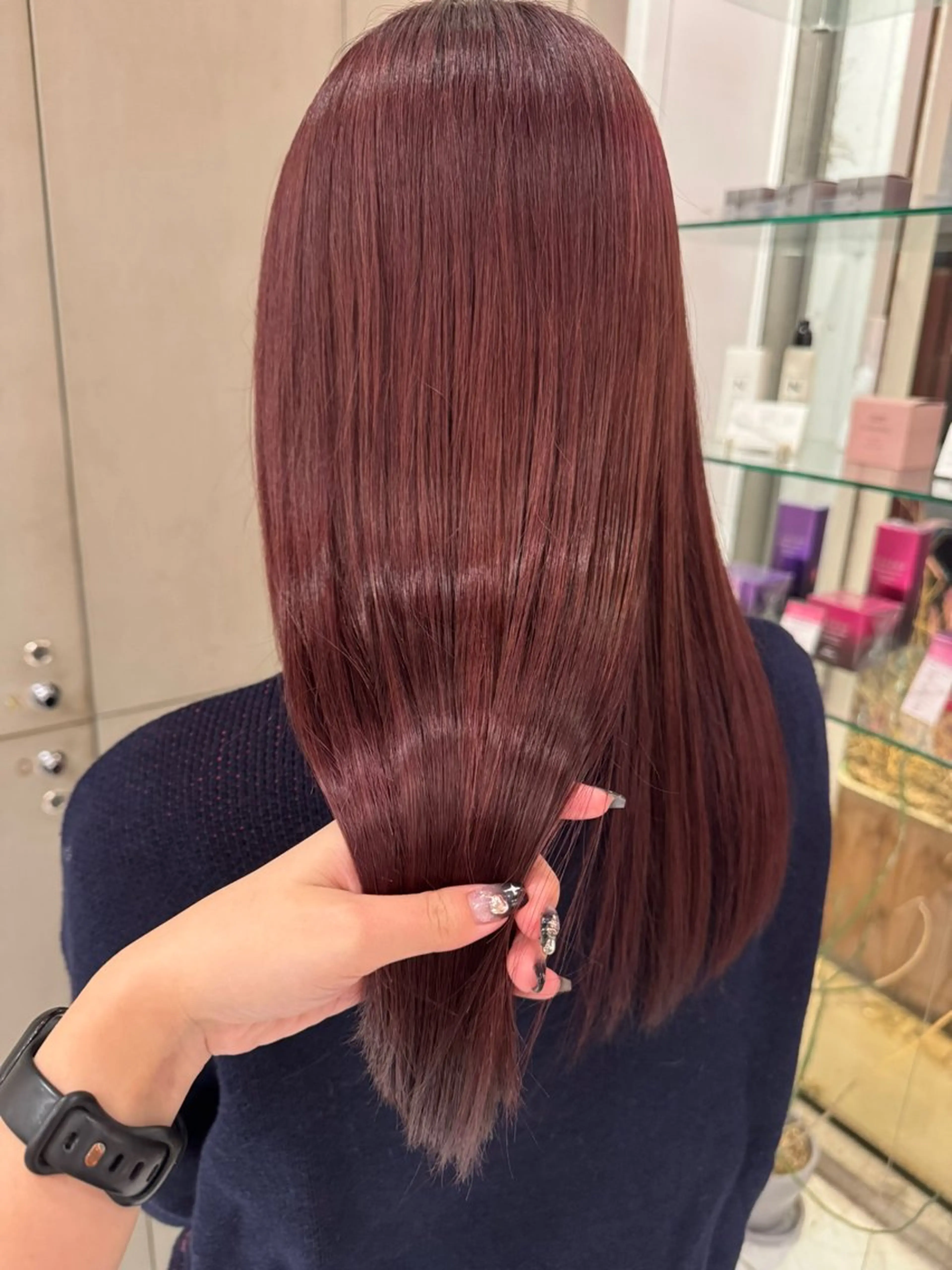 ロング カラー ブリーチ レッドカラー ヘアカラー ｱｵﾇﾏ ﾐﾕ 🦕のヘアスタイル