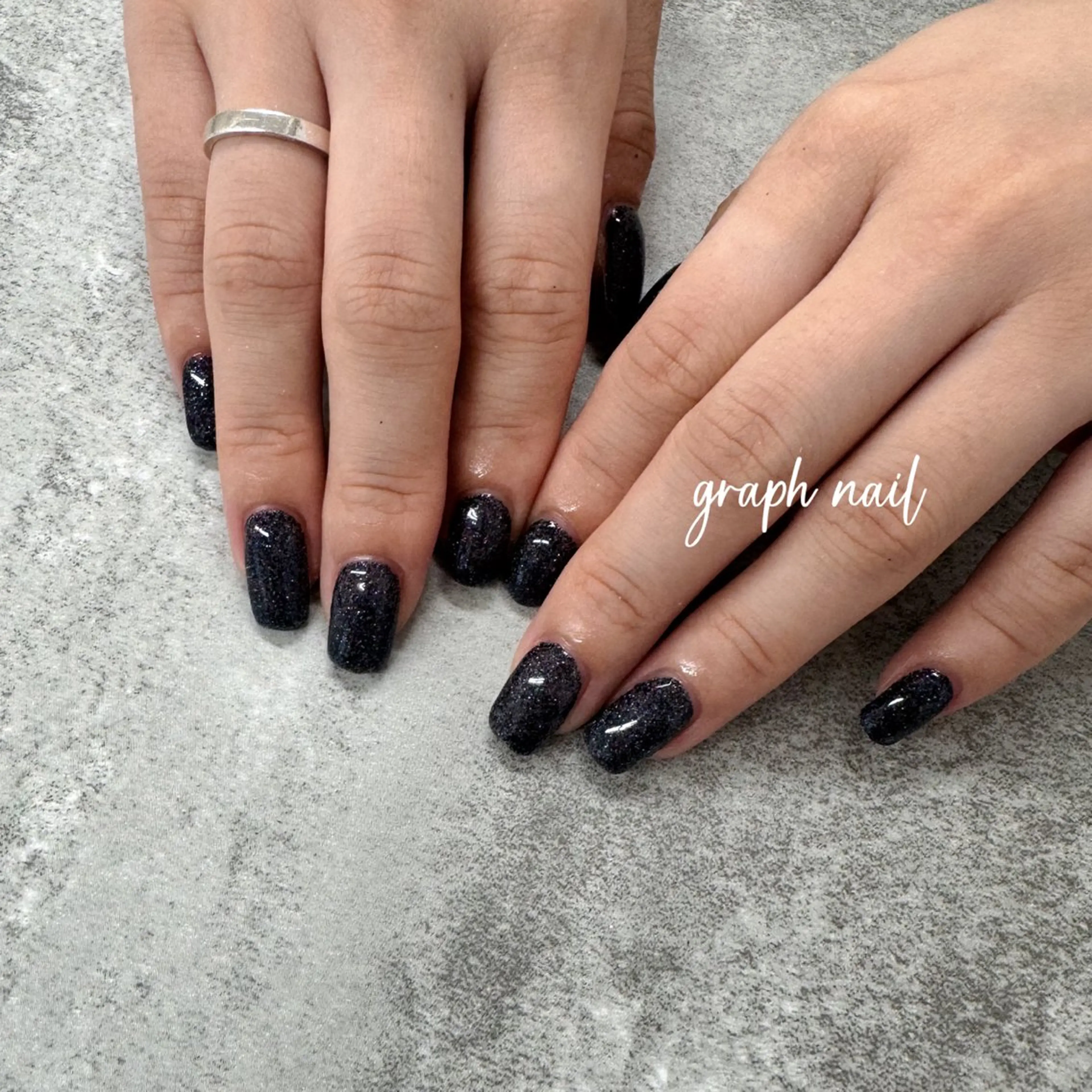 ネイル ラメ(グリッター) ワンカラーネイル ハンドネイル graph nail【グラフ ネイル】所属・graphnail‪ ‪‪❤︎‬manaのネイルデザイン