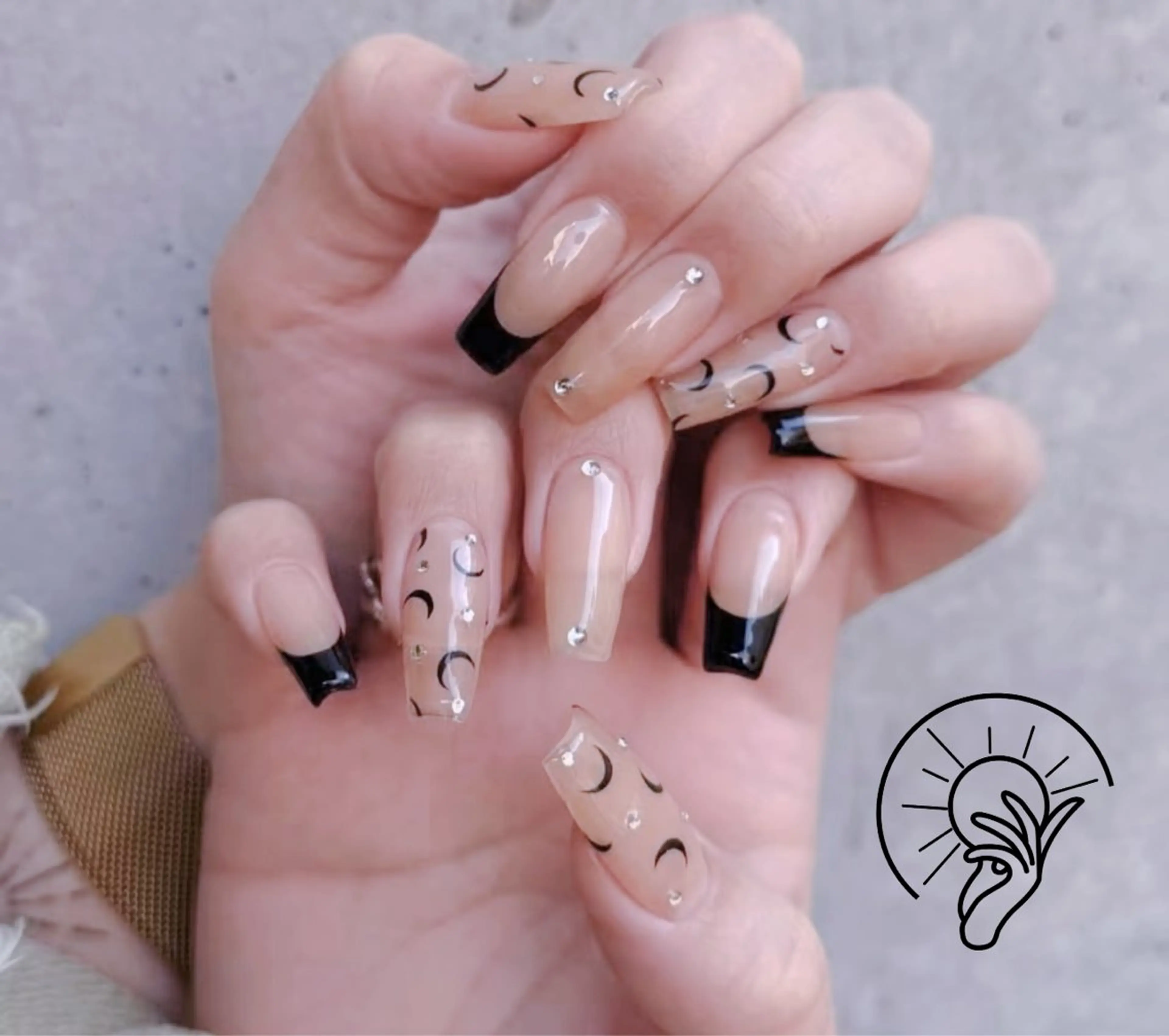 ネイル ハンドネイル ハンドケア Sun Nail 池袋のエステ・リラクイメージ