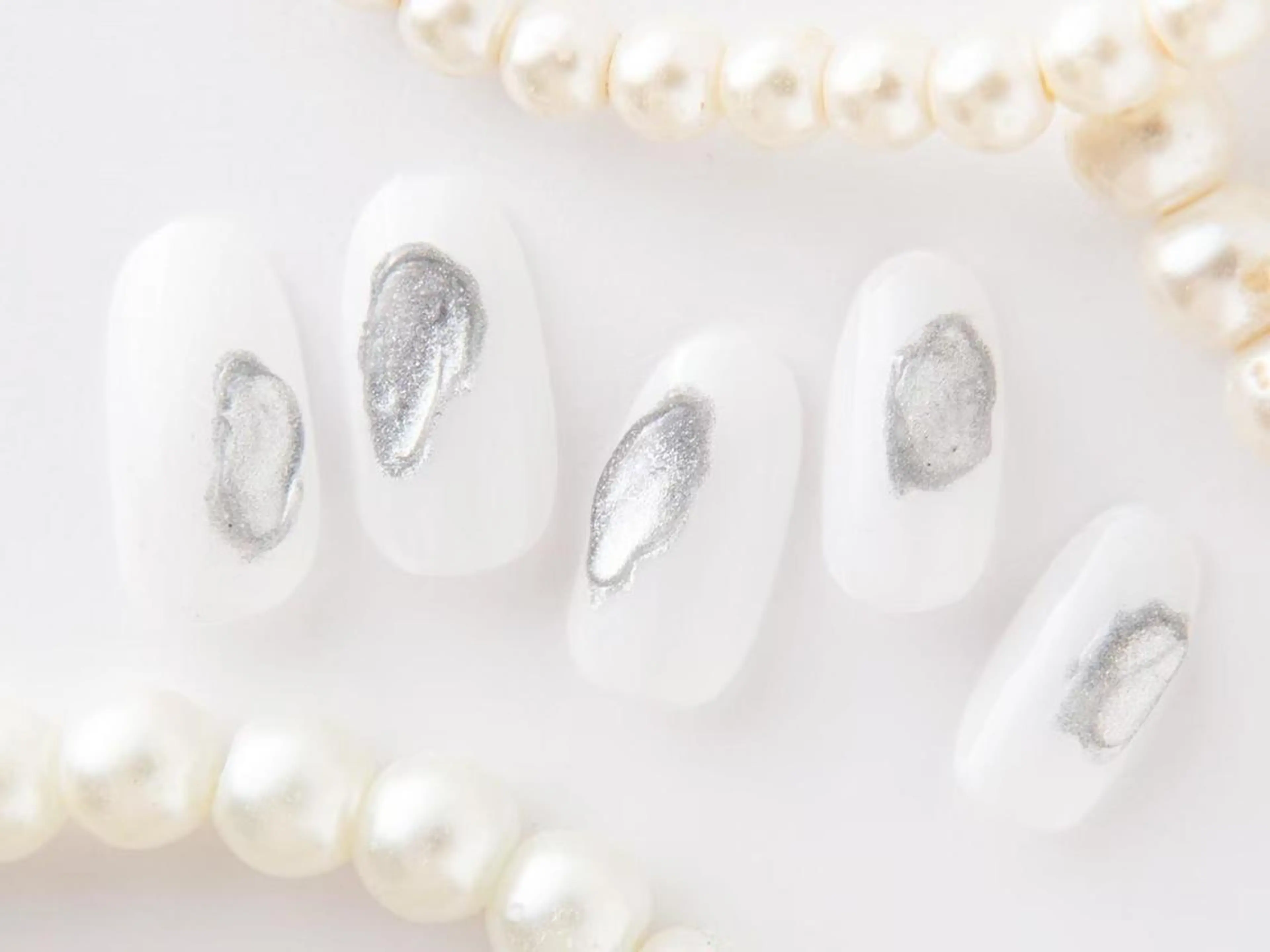 ネイル Tiary Nail Fのネイルデザイン