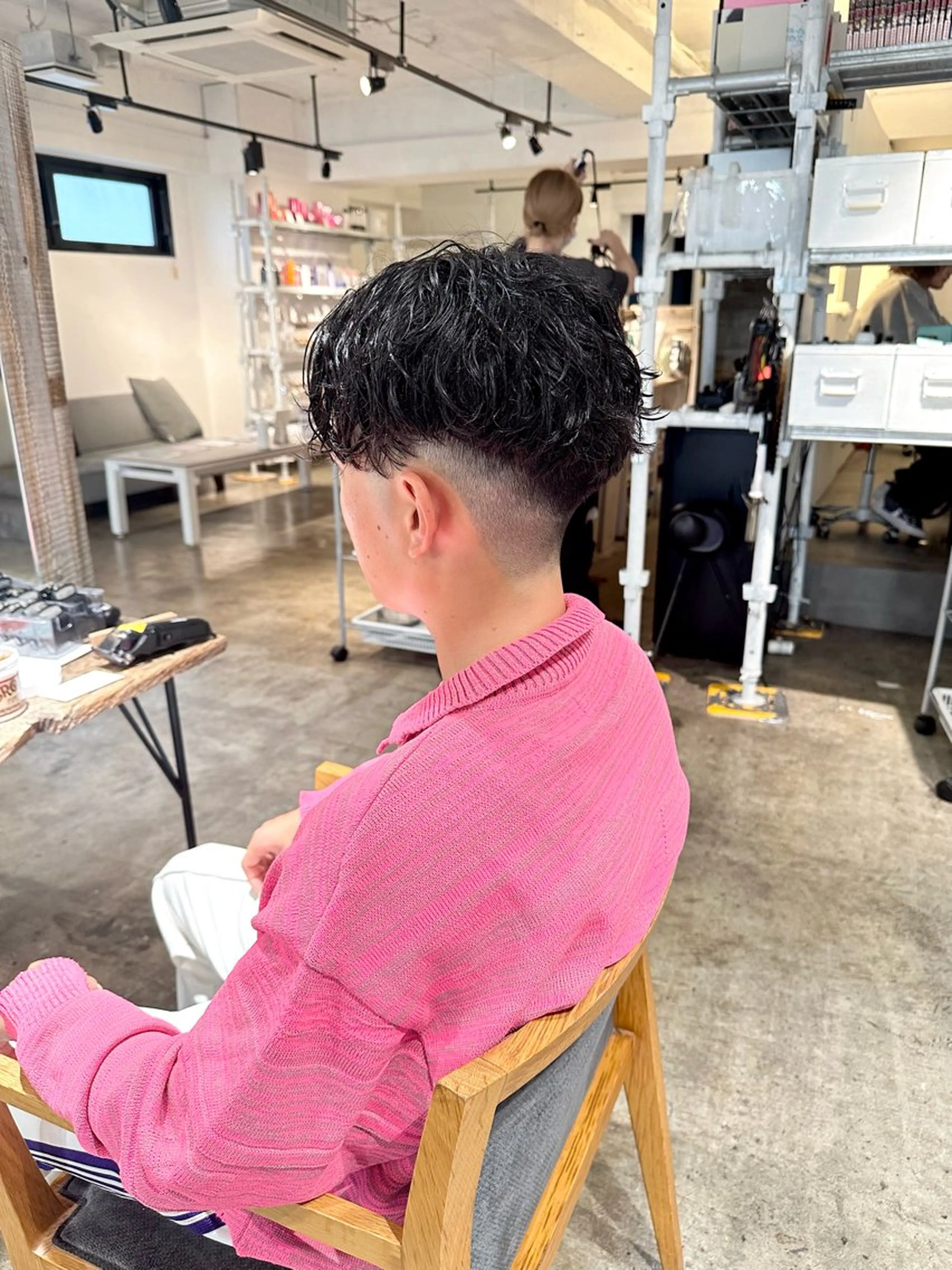 メンズ センターパート フェードカット メンズパーマ スキンフェード 刈り上げ カット 骨格補正施術/メンズ 専門美容師/YUYAのヘアスタイル