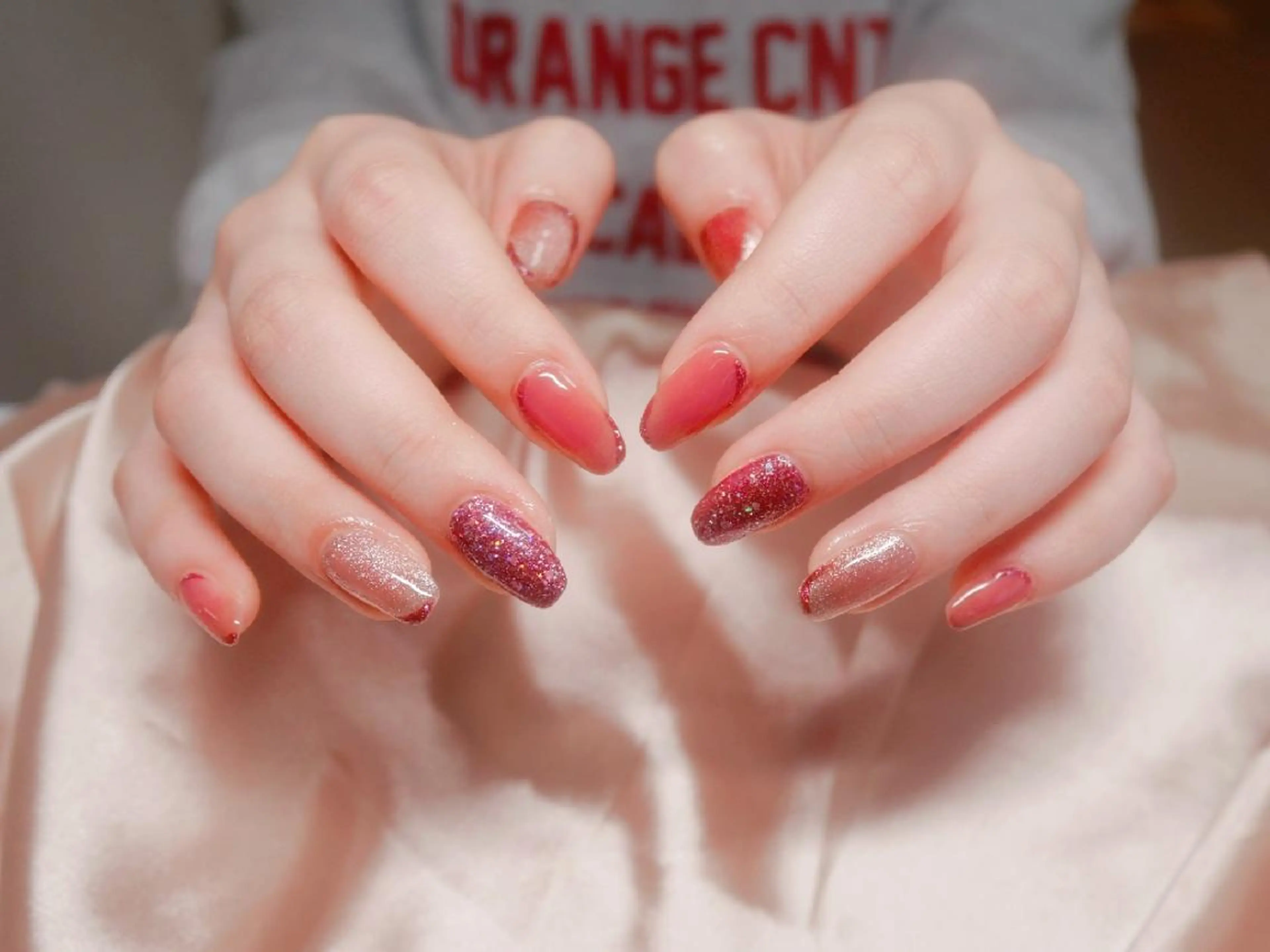 ネイル ジェルネイル ラメ(グリッター) マグネットネイル ワンカラーネイル Nailsalon Graciasのネイルデザイン