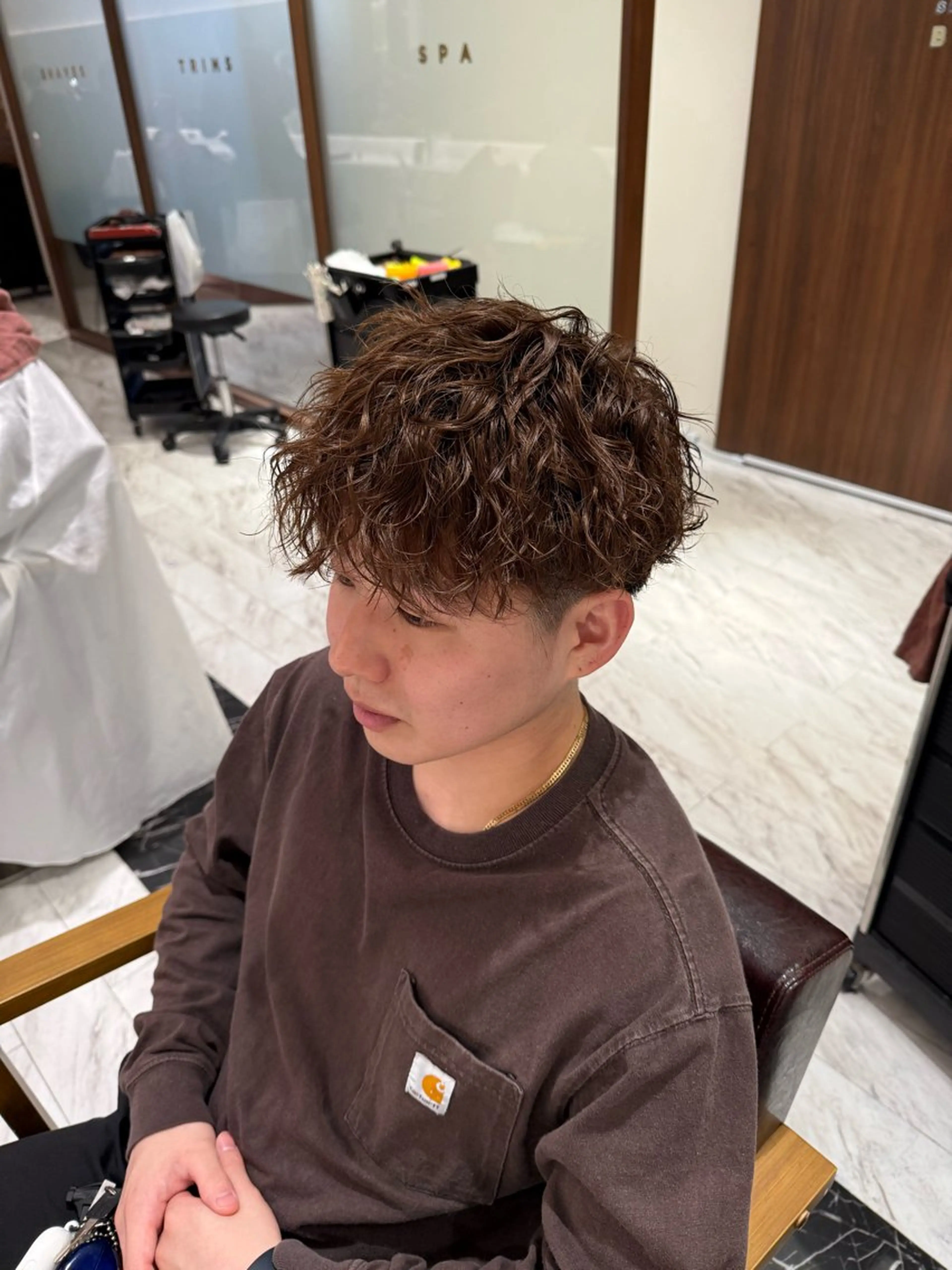 パーマ メンズ ウォーレントリコミ ニューヨーク所属・メンズ特化 北爪 龍一のヘアスタイル