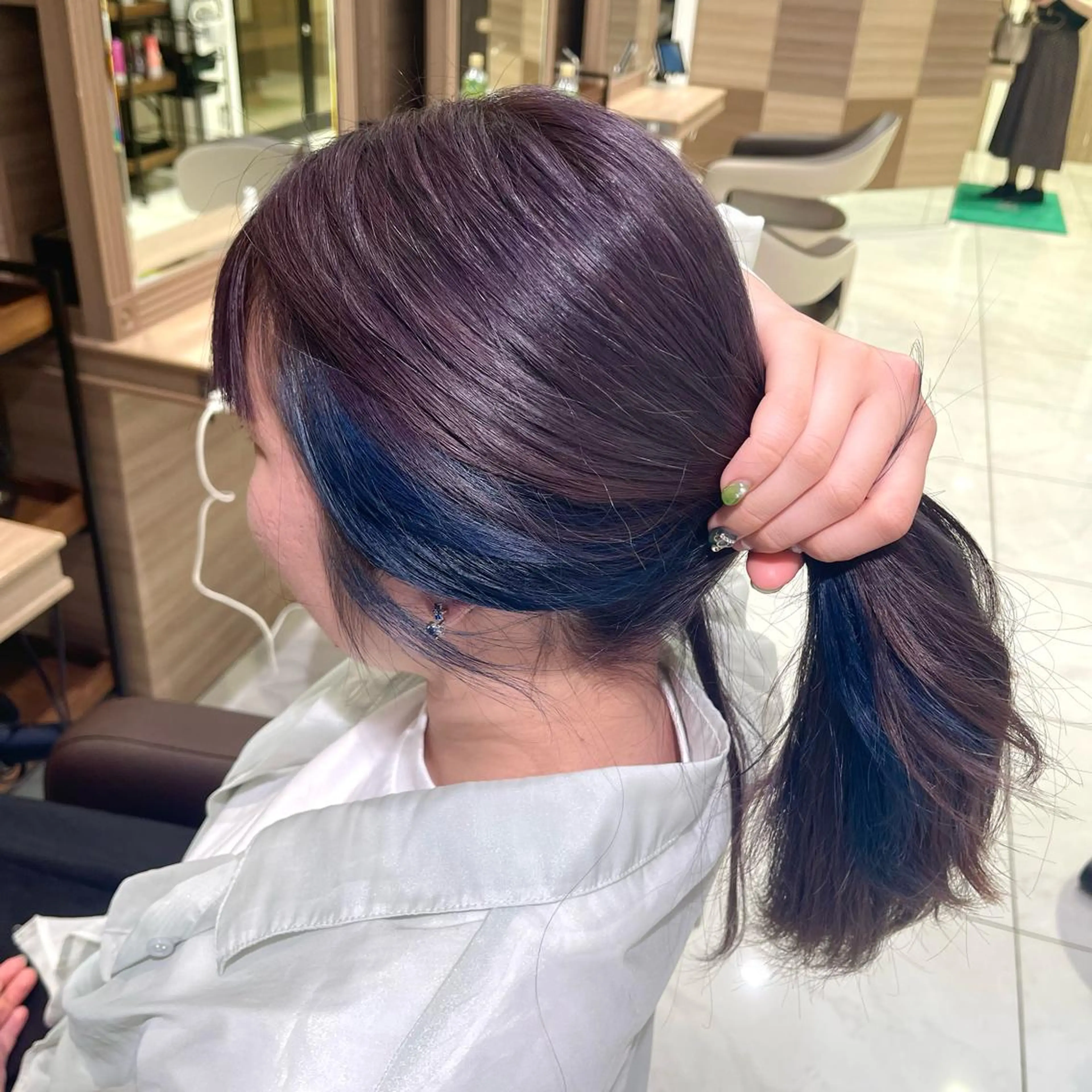 ミディアム カラー ヘアカラー トリートメント Color🩵 みゆう/インナーのヘアスタイル
