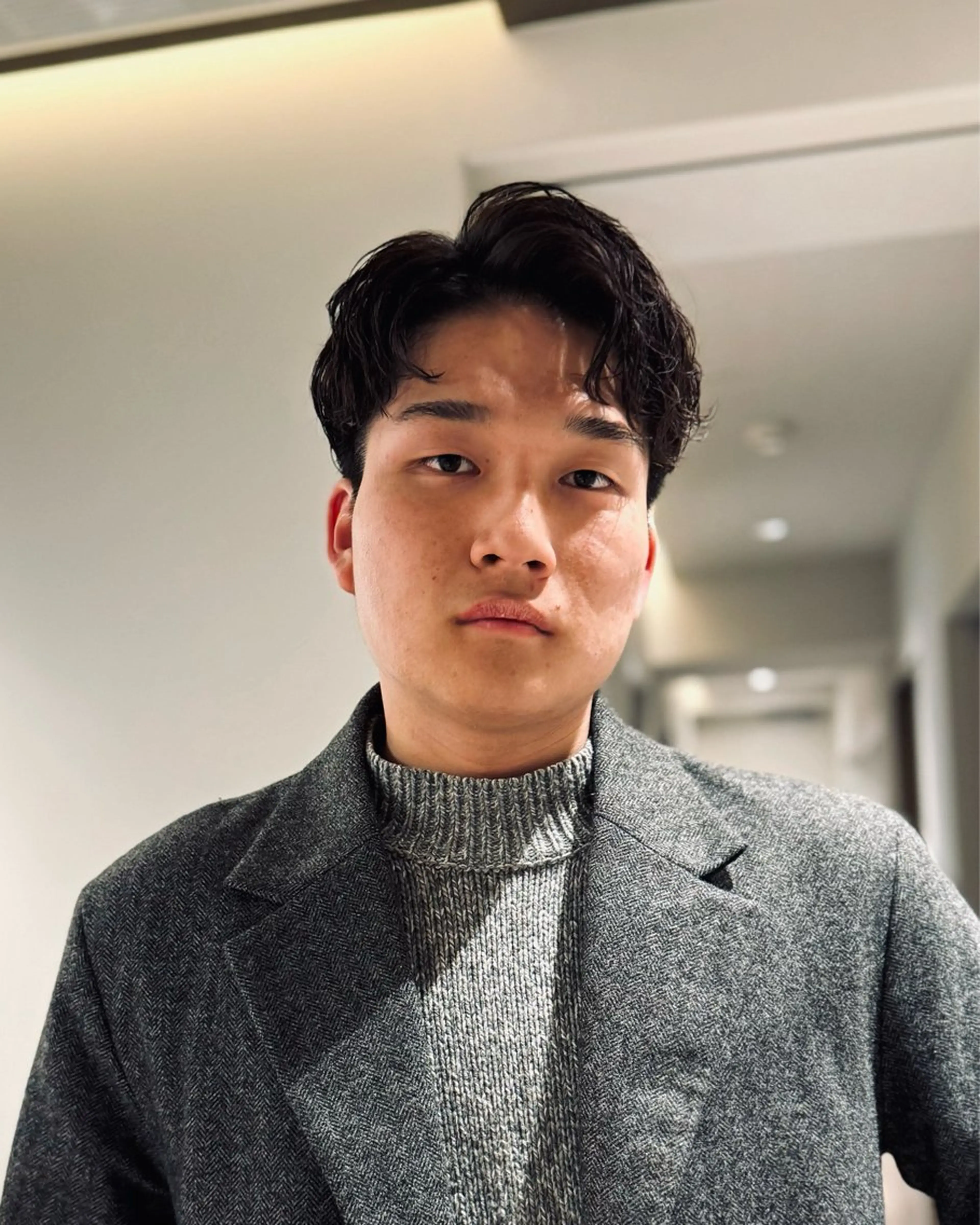 メンズ スパイキーショート 大人パーマ 丸山のヘアスタイル