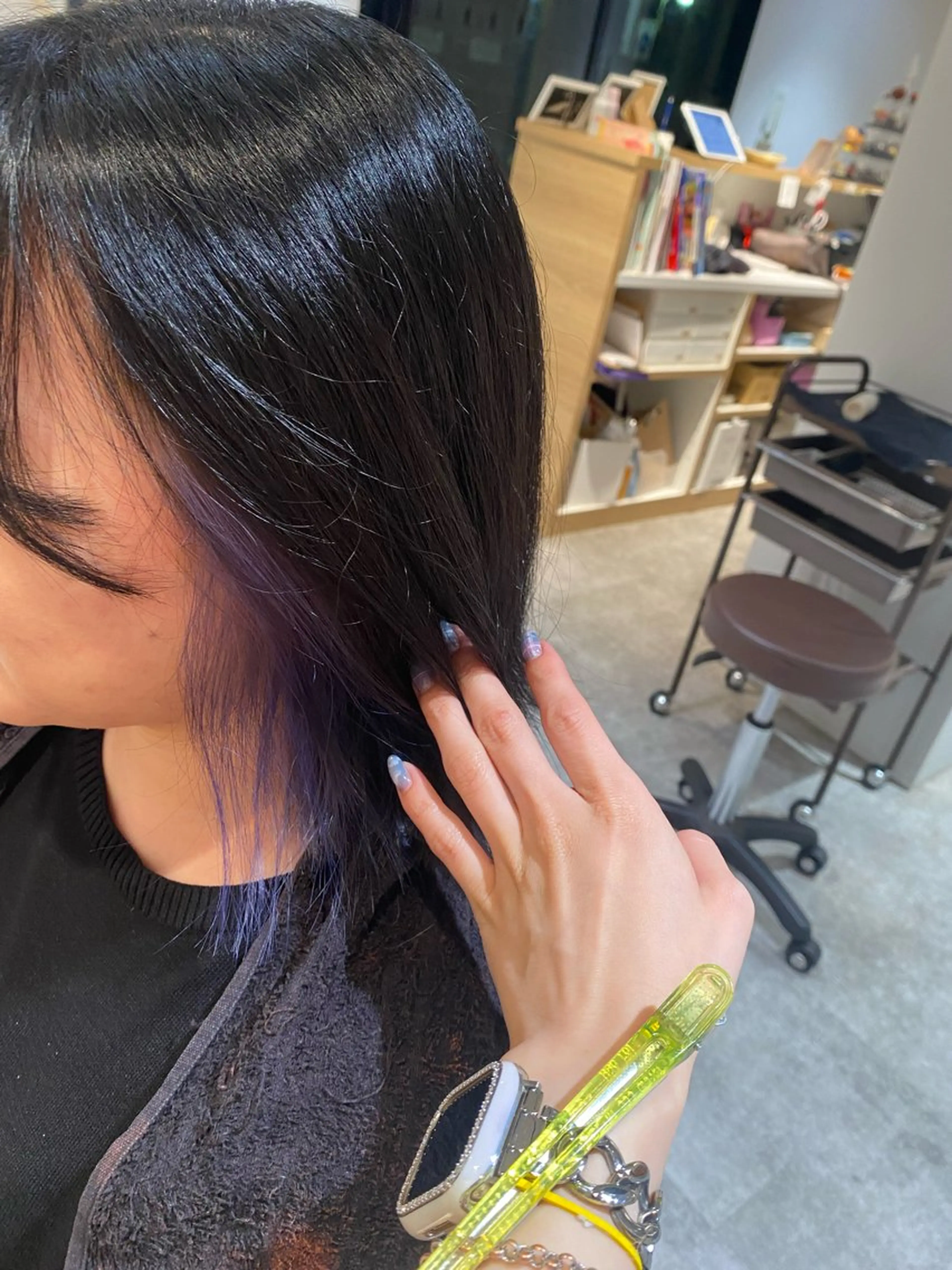ショート カラー ブルーカラー インナーカラー シルバー カット ヘアカラー オスズ 🎀´-のヘアスタイル