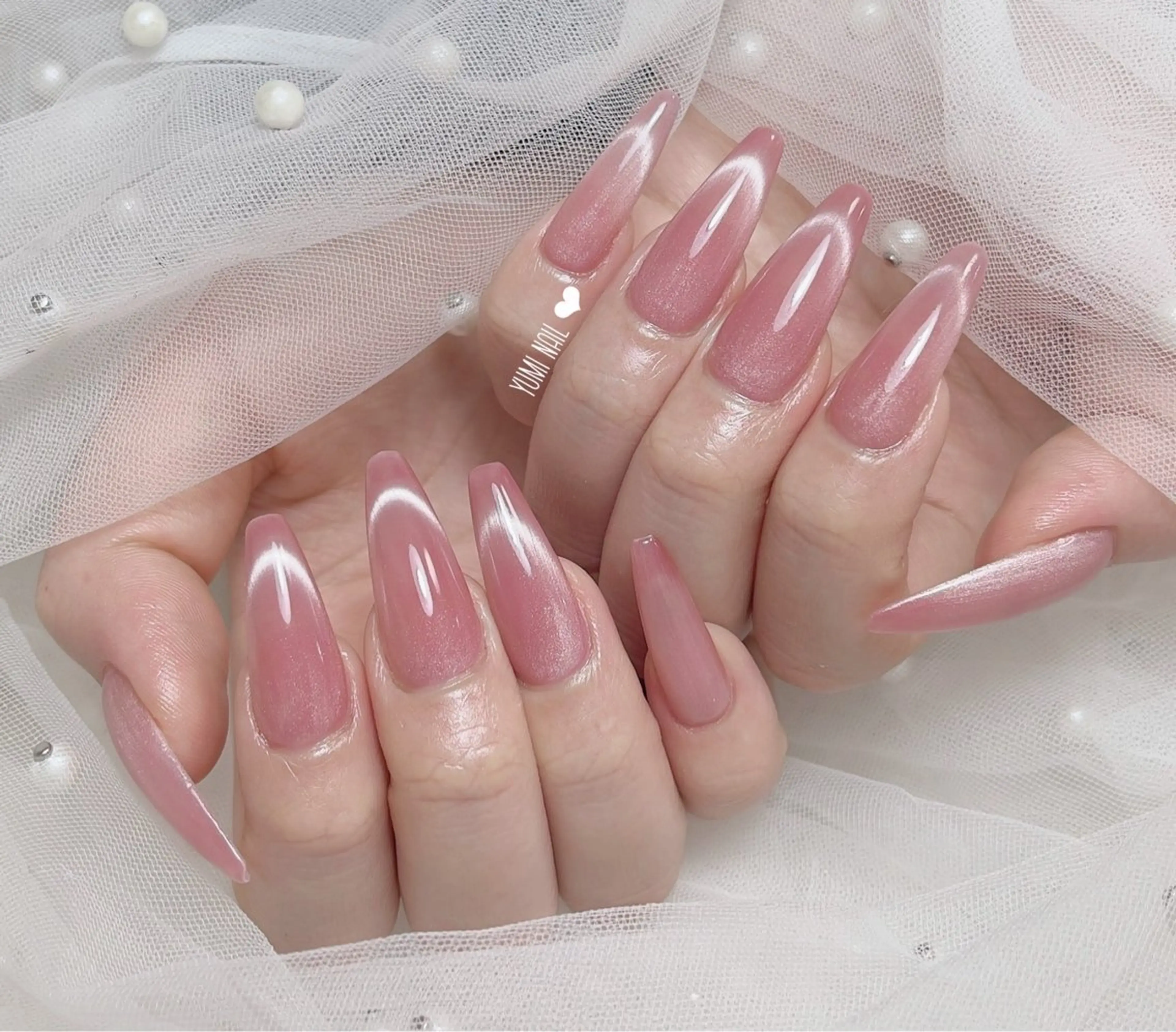 ネイル ハンドネイル ユリ🎀 デザイン長さ出し専門のネイルデザイン