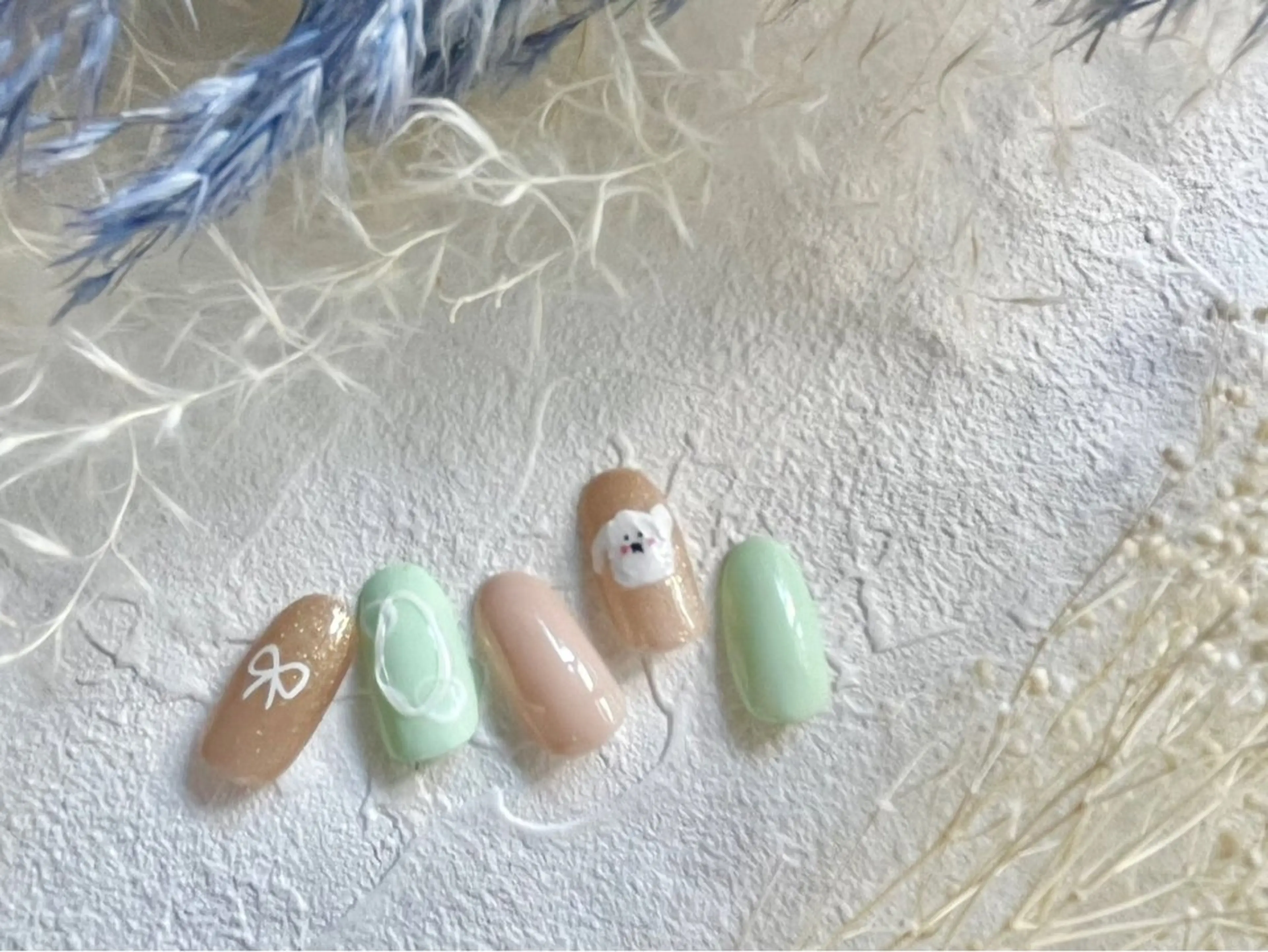 ネイル オーロラネイル 入学式 フットネイル フレンチネイル ジェルネイル Mogu nail 二子玉川のネイルデザイン