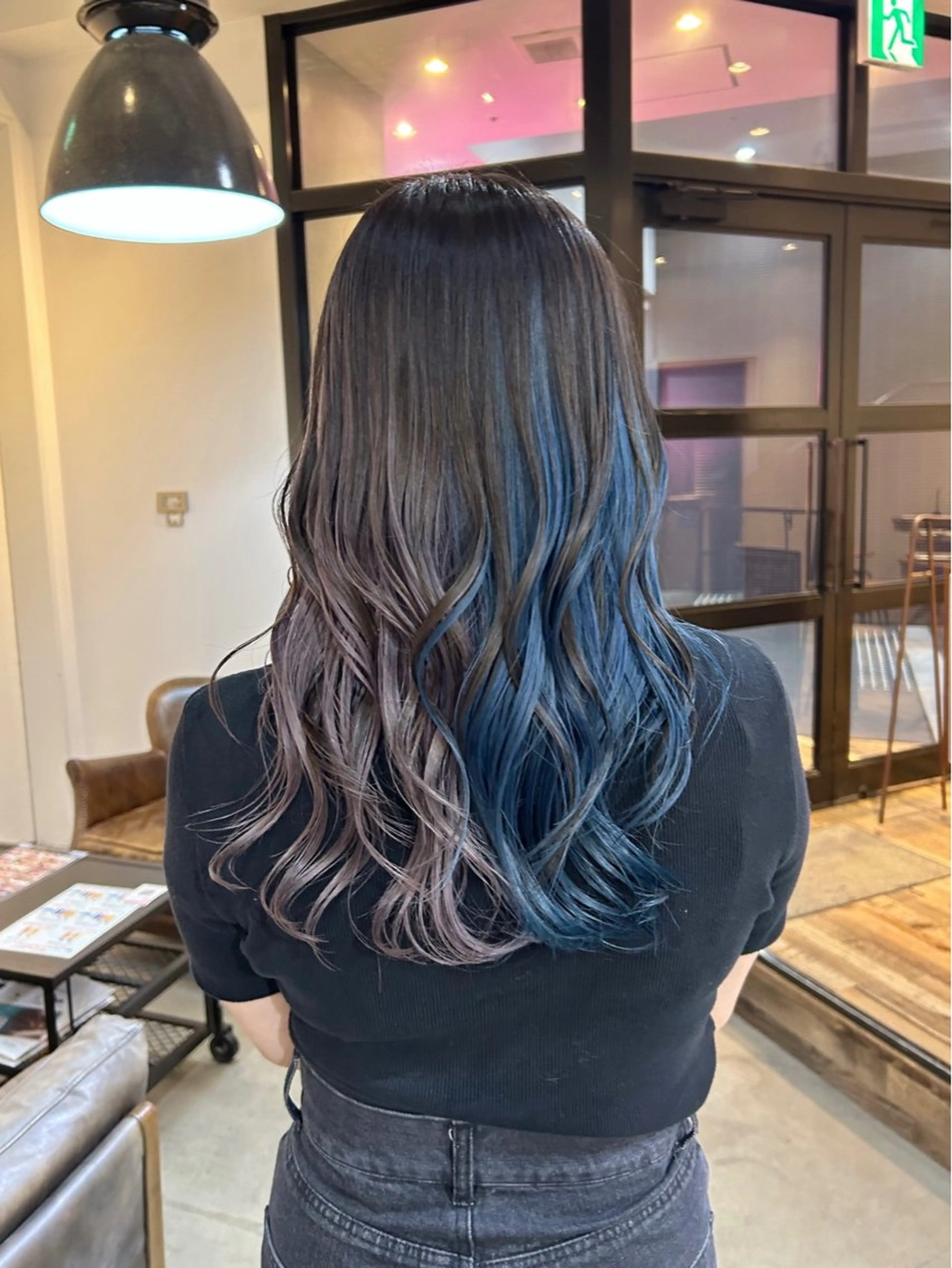 ロング ツートーンカラー ヘアカラー 透明感カラー/ 髪質改善✨️💞萌愛のヘアスタイル