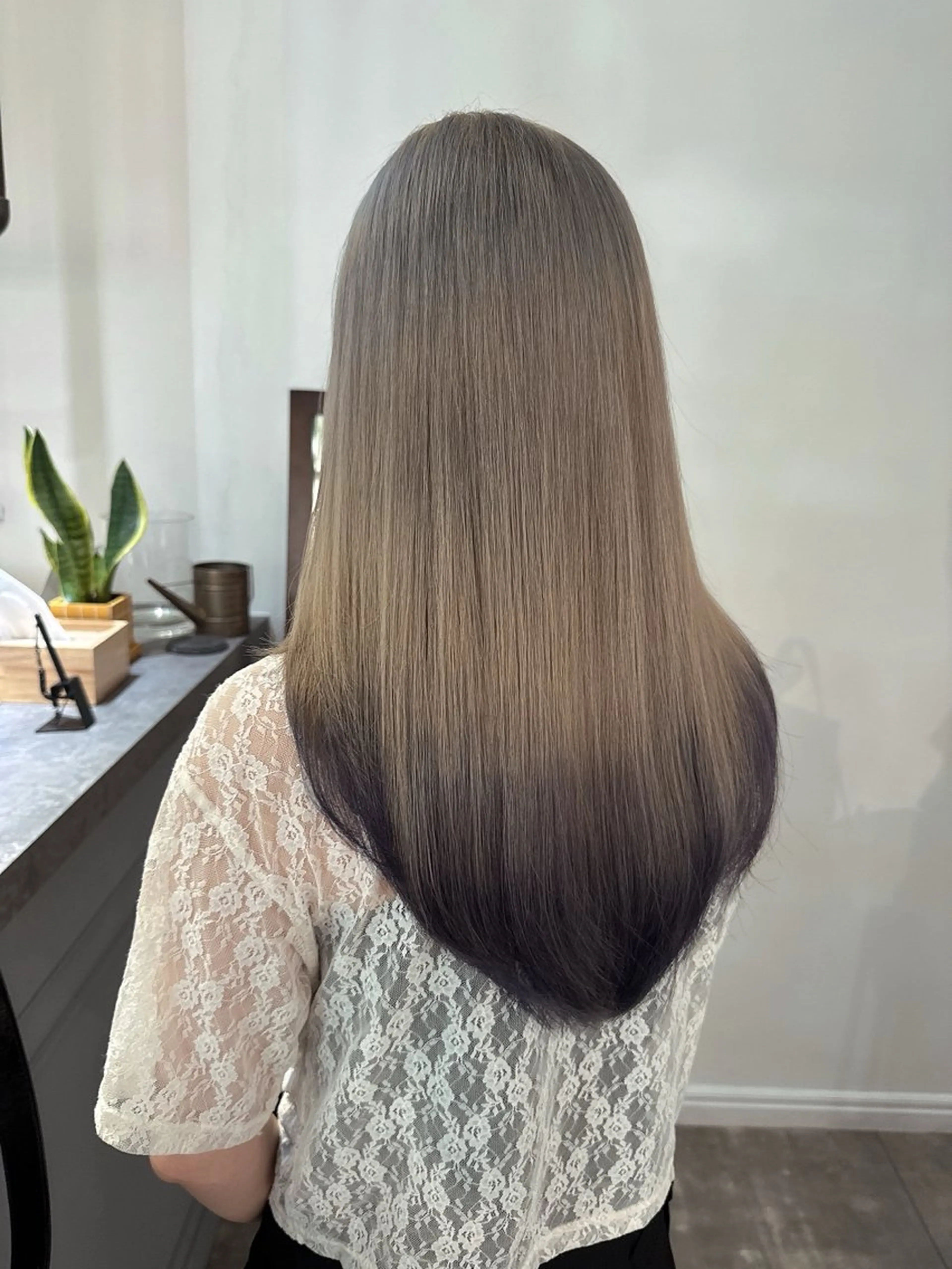 ロング ili kousukeのヘアスタイル