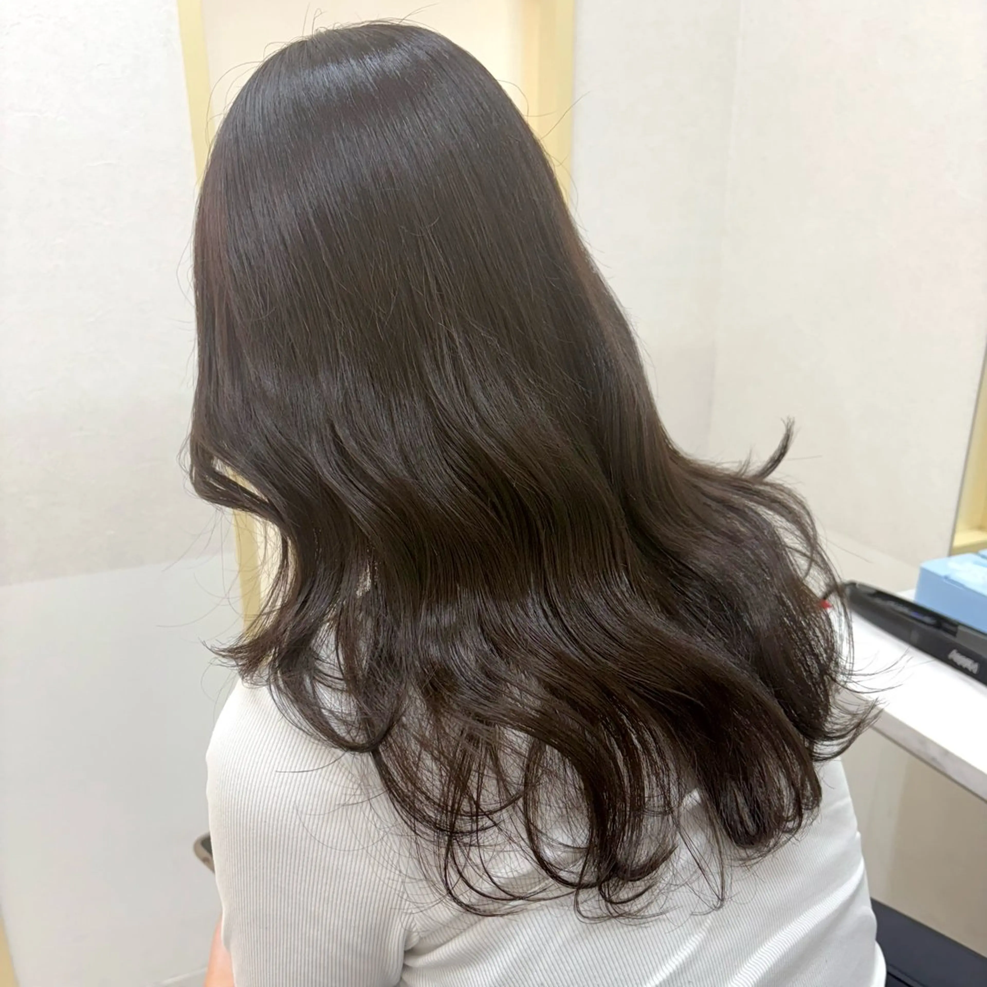 ミディアム カラー カット ヘアカラー トリートメント SAKURA 艶カラー/ヘアセットのヘアスタイル