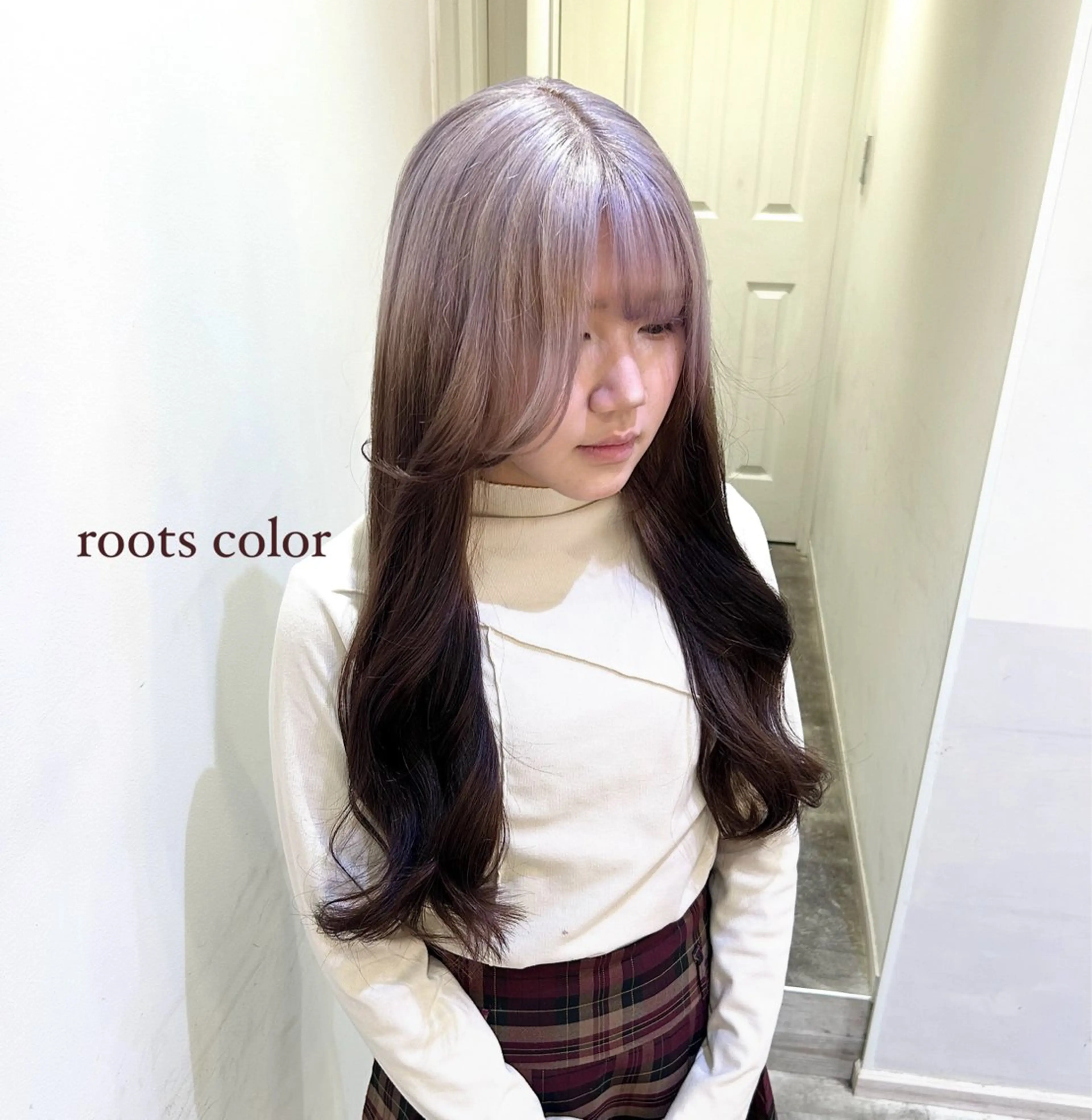 ロング カラー ブロンド ブラウンカラー ホワイトブロンド トリートメント ヘアカラー トリートメント ミユウ🕊縮毛矯正 ・ハイトーンのヘアスタイル