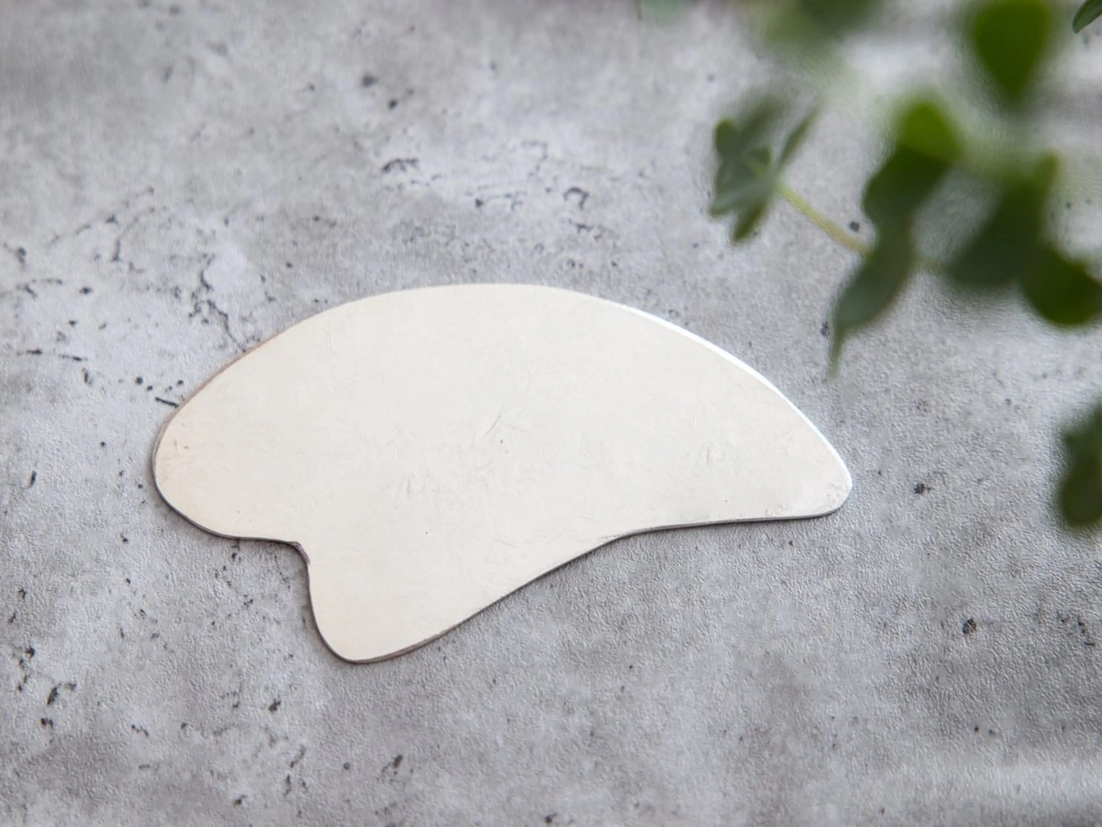 銀かっさマッサージ 30分の写真