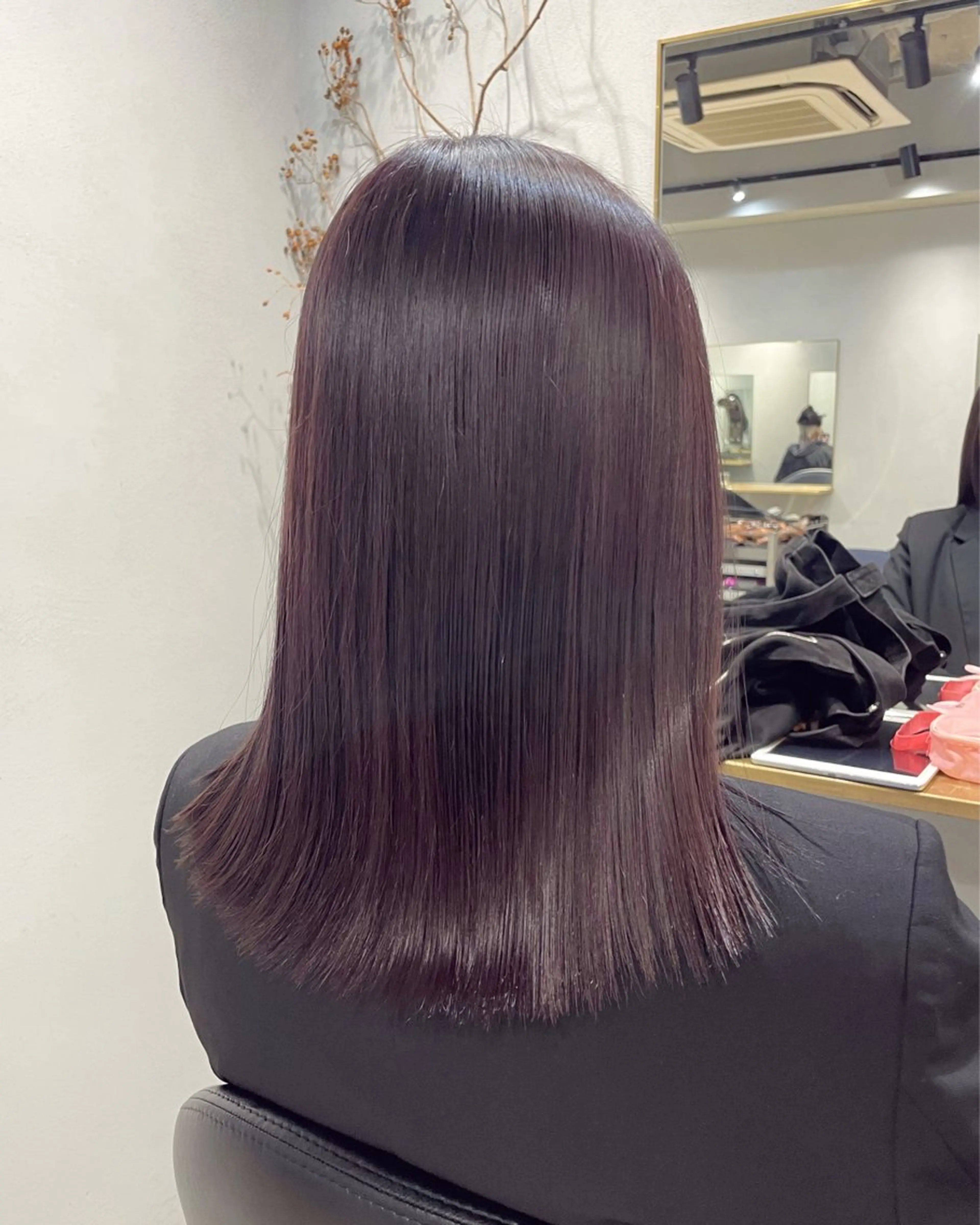 ミディアム カラー カット ヘアカラー トリートメント 【arc】Ruri コテ巻き風パーマのヘアスタイル