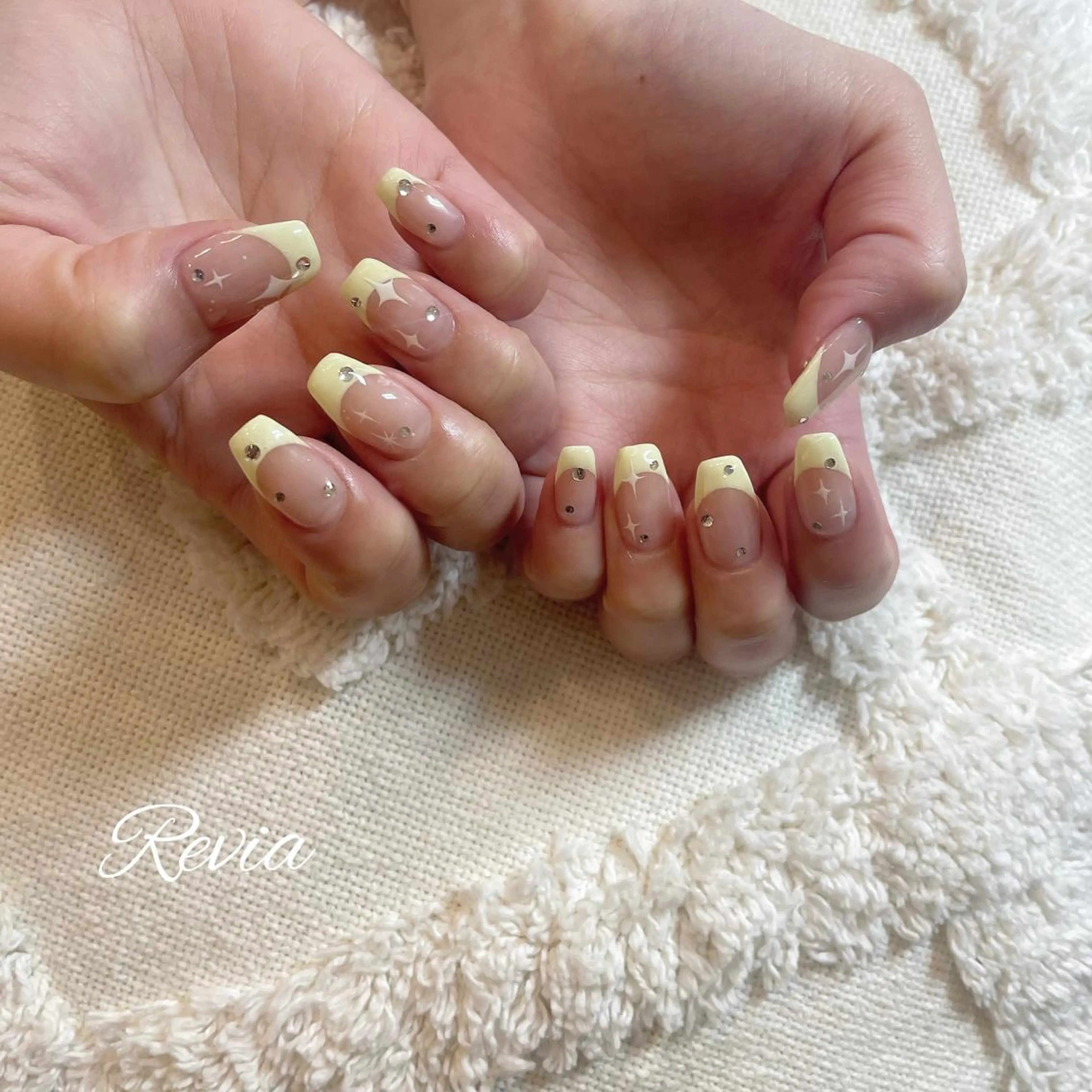 ネイル ハンドネイル revia所属・ERI Nailistのネイルデザイン