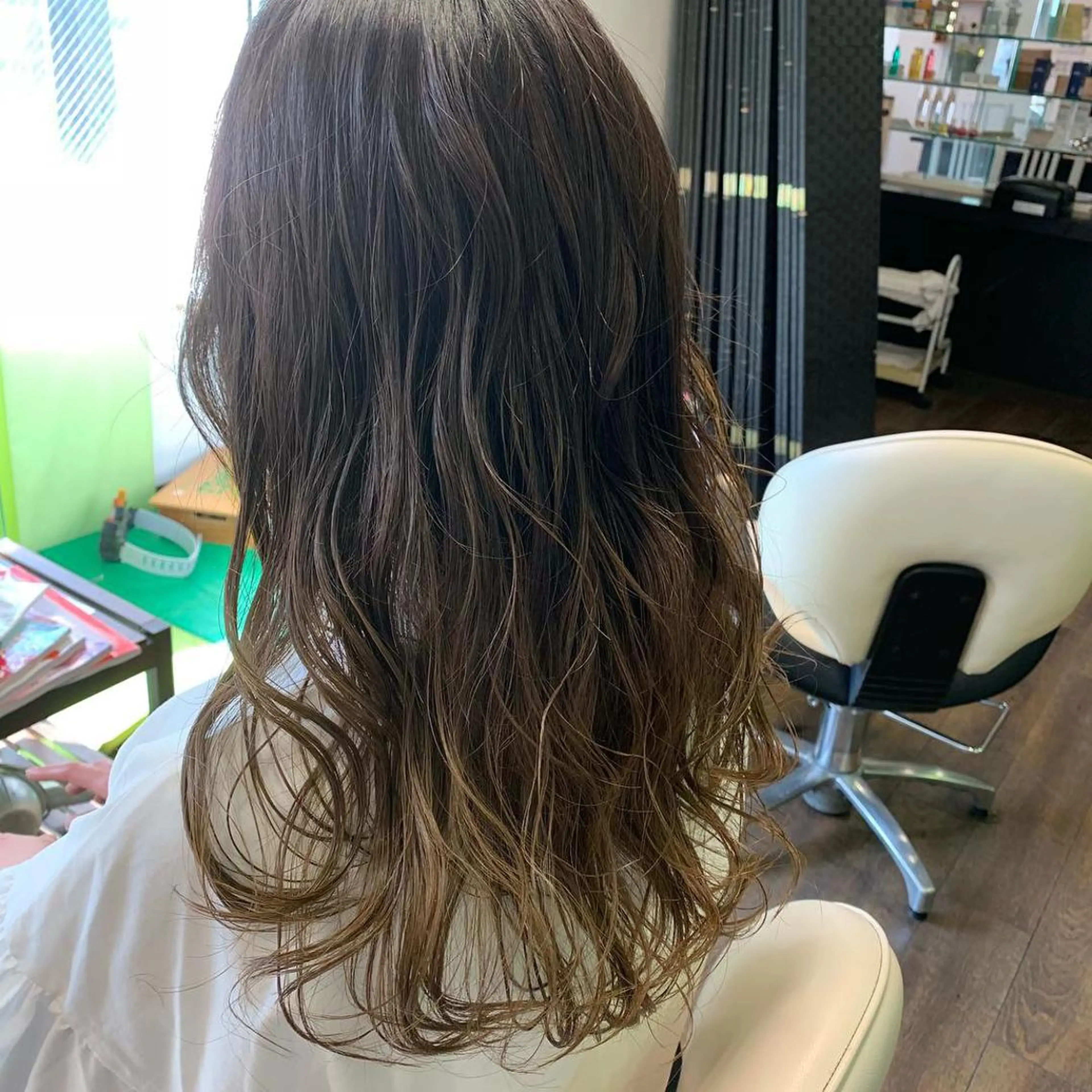 ロング カラー ブリーチ グラデーションカラー パルタージュ大宮East所属・✨森下 直弥✨ 店長🤩のヘアスタイル