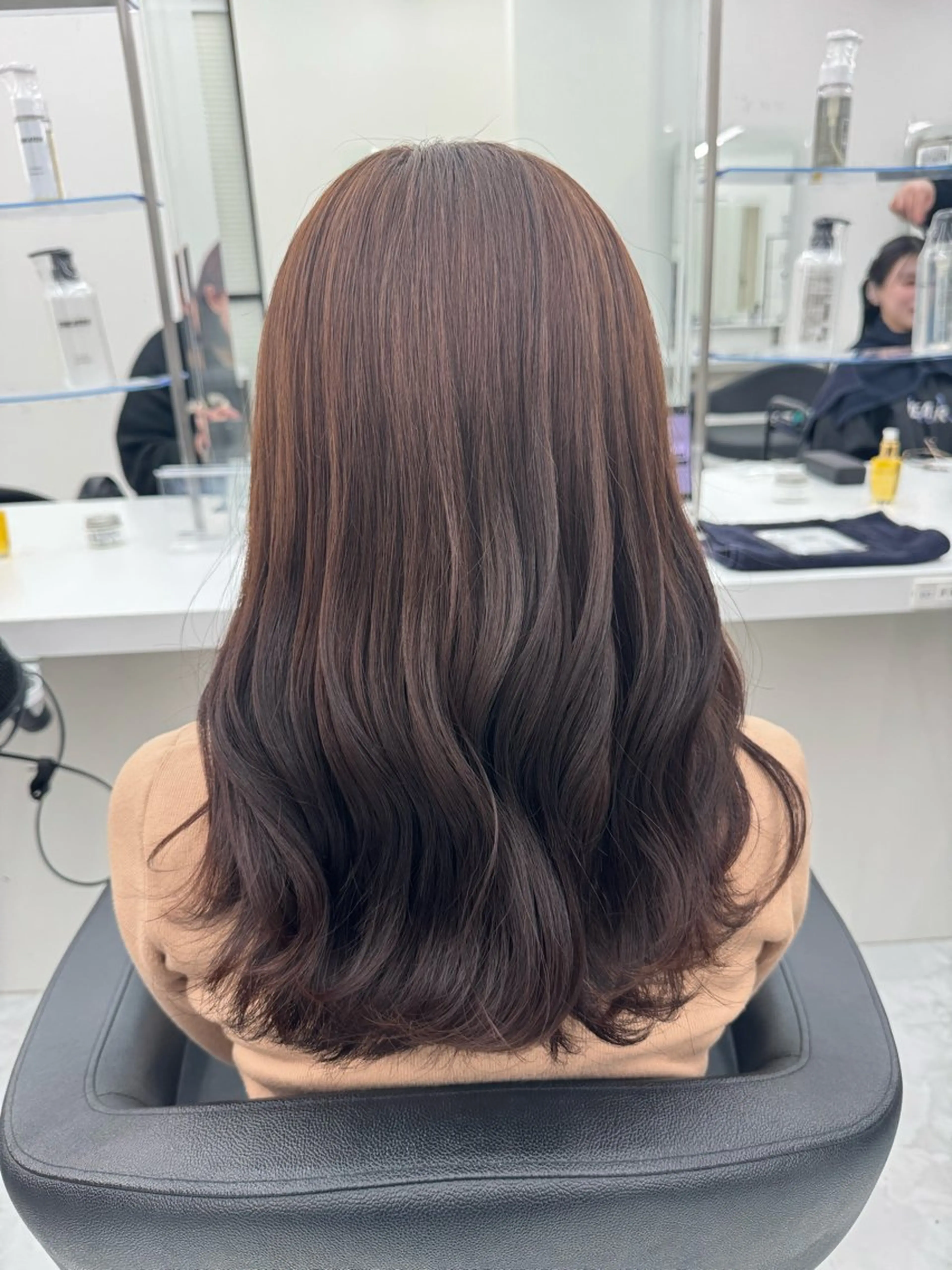 カラー noa🫧ナチュラル 艶感🏹グレージュのヘアスタイル