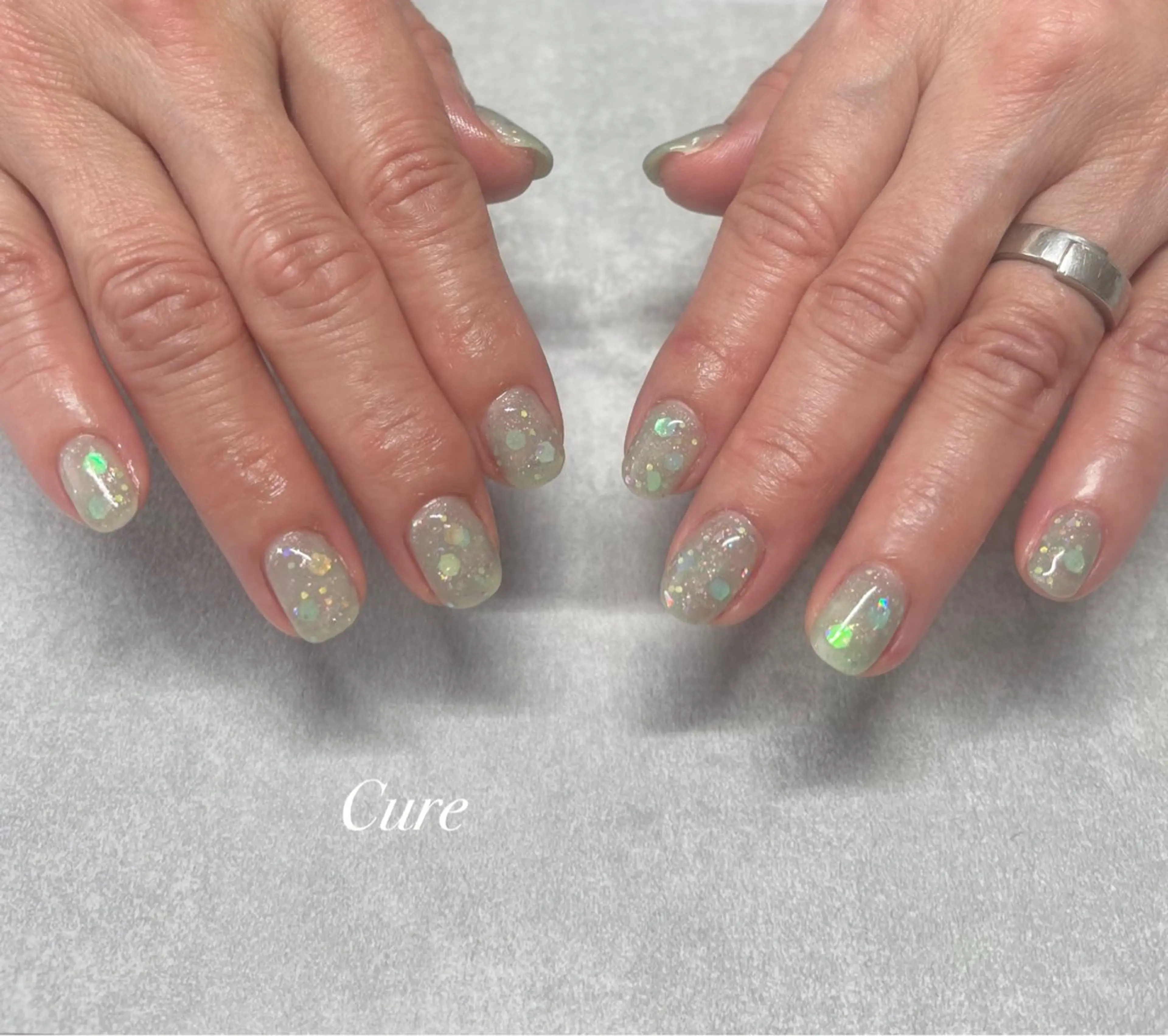 ネイル ハンドネイル Nail&まつげエクステSalon Cure所属・岡本 奈央子のネイルデザイン