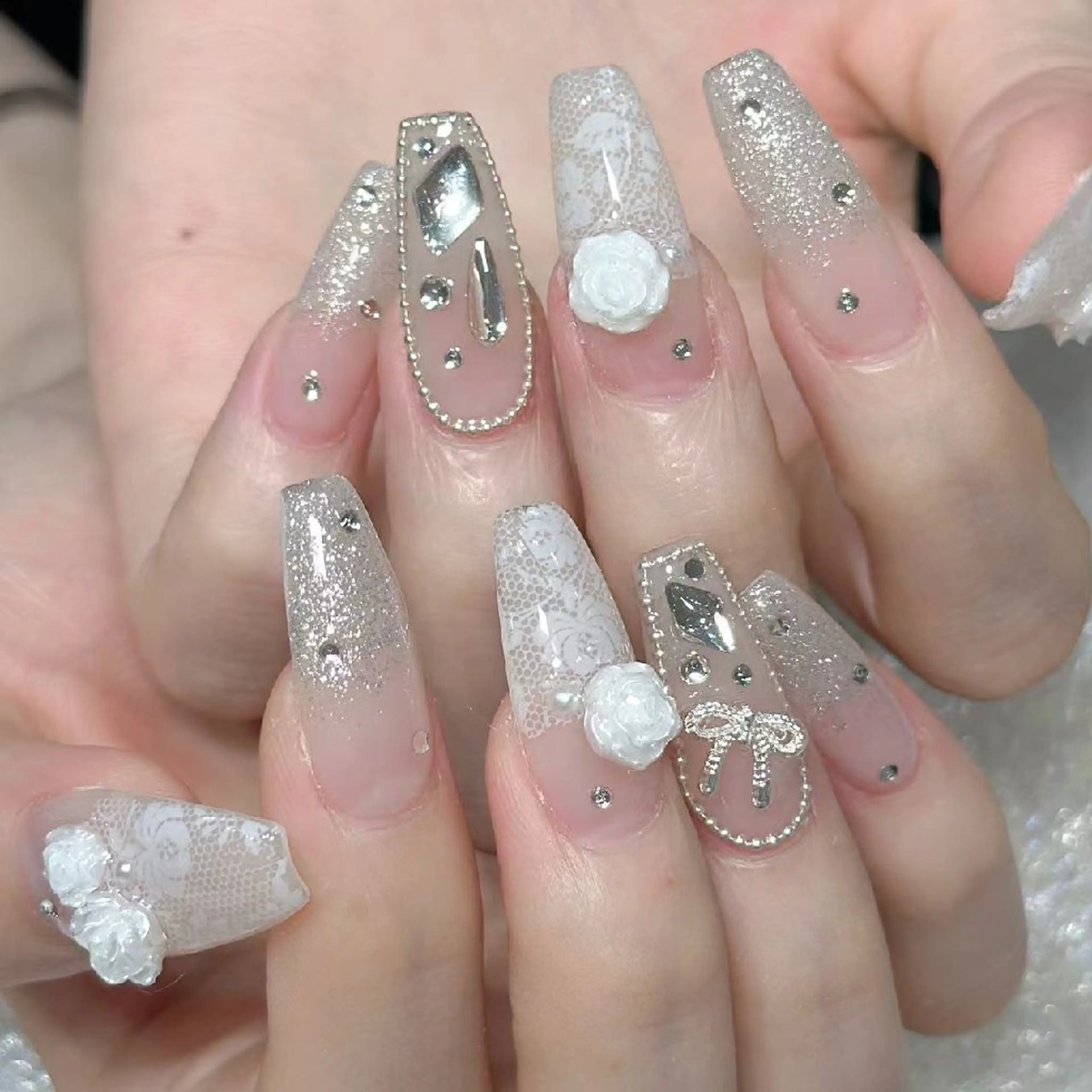 ネイル ハンドネイル Queens みなみのネイルデザイン