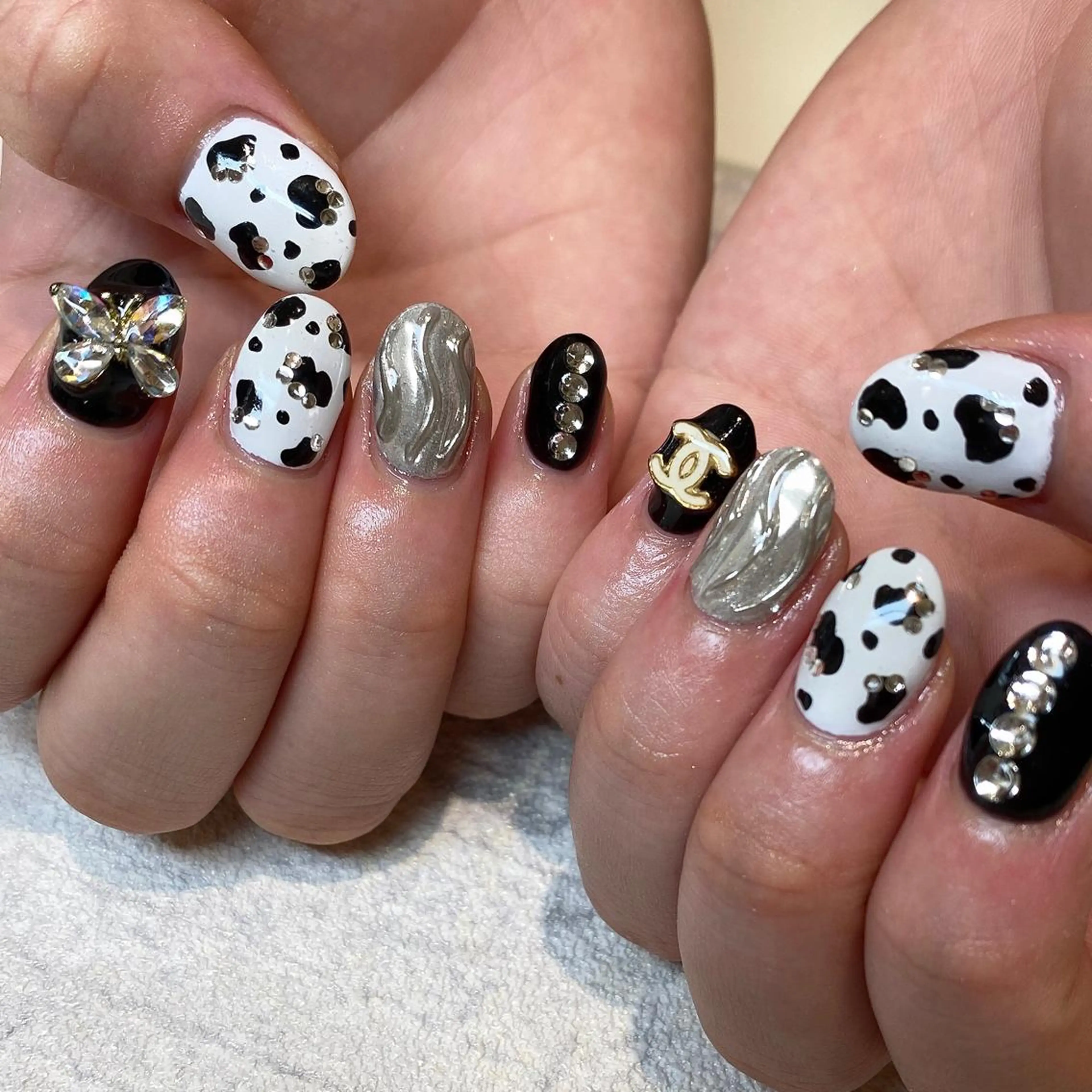 ネイル among アマン所属・lecoa_ kana／amongのネイルデザイン