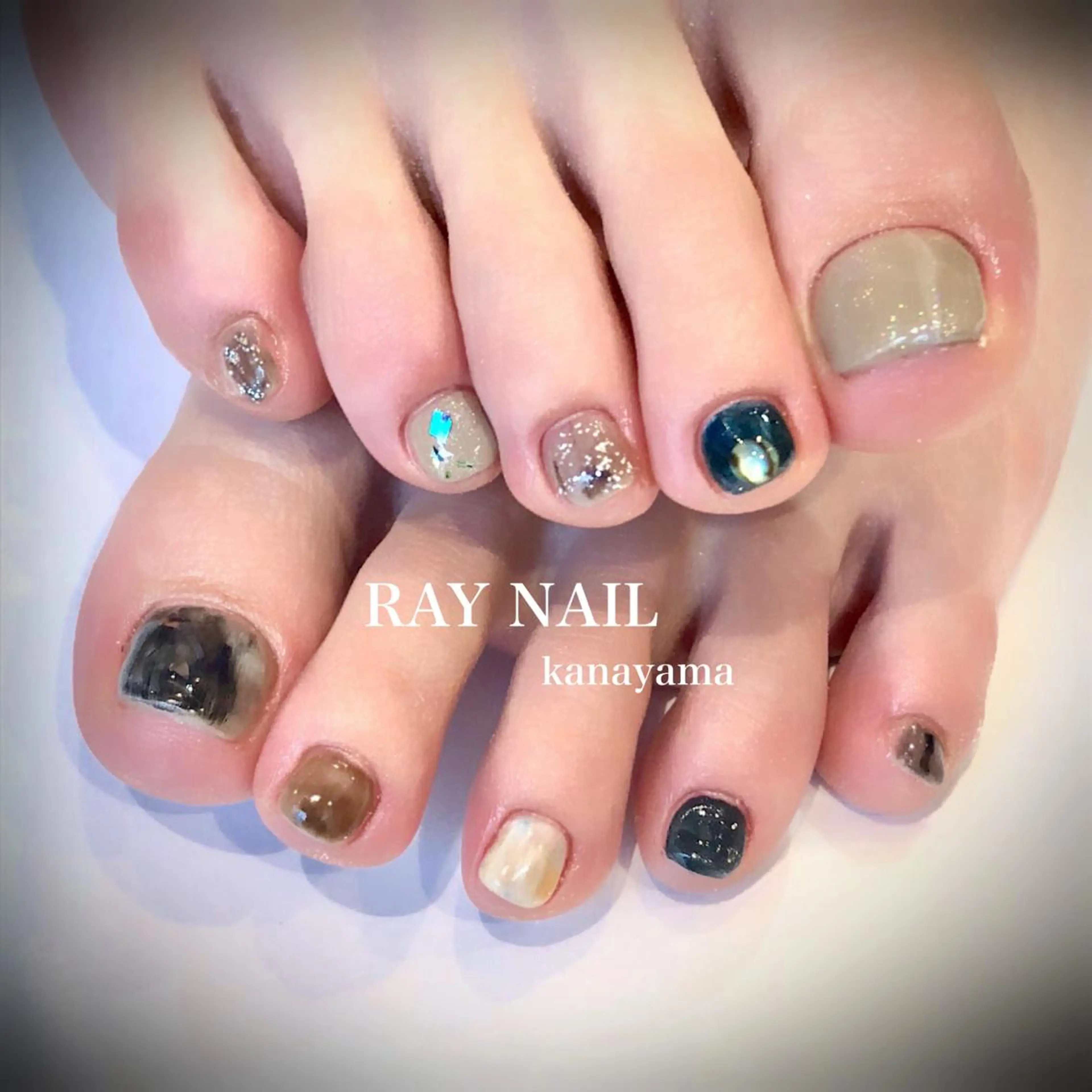 ネイル ニュアンスネイル ハンドネイル フットネイル Arowa 伊田のネイルデザイン