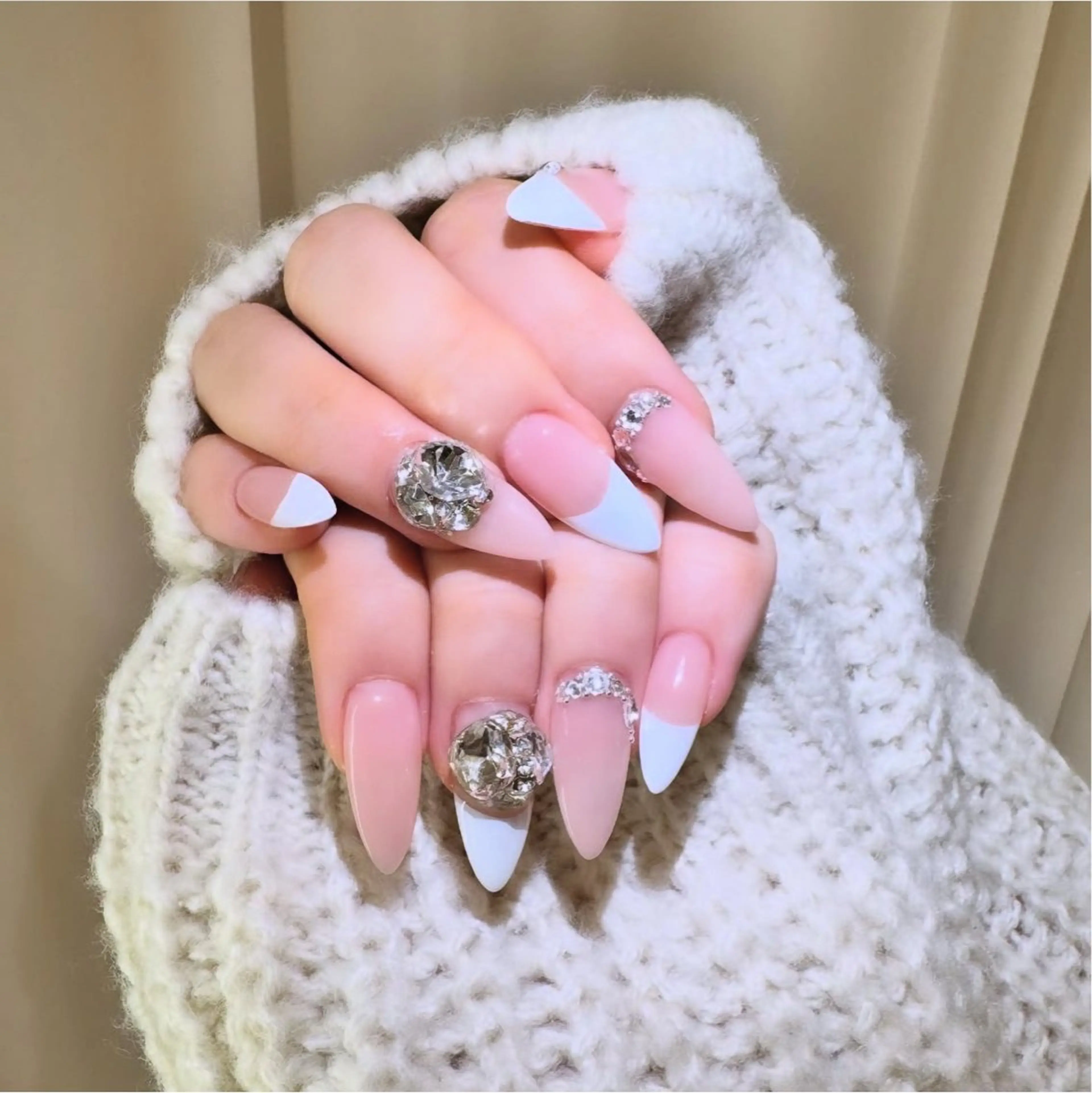 ネイル アートネイル ジェルネイル ネイルチップ ハンドネイル Rin Rin TA Nailのネイルデザイン