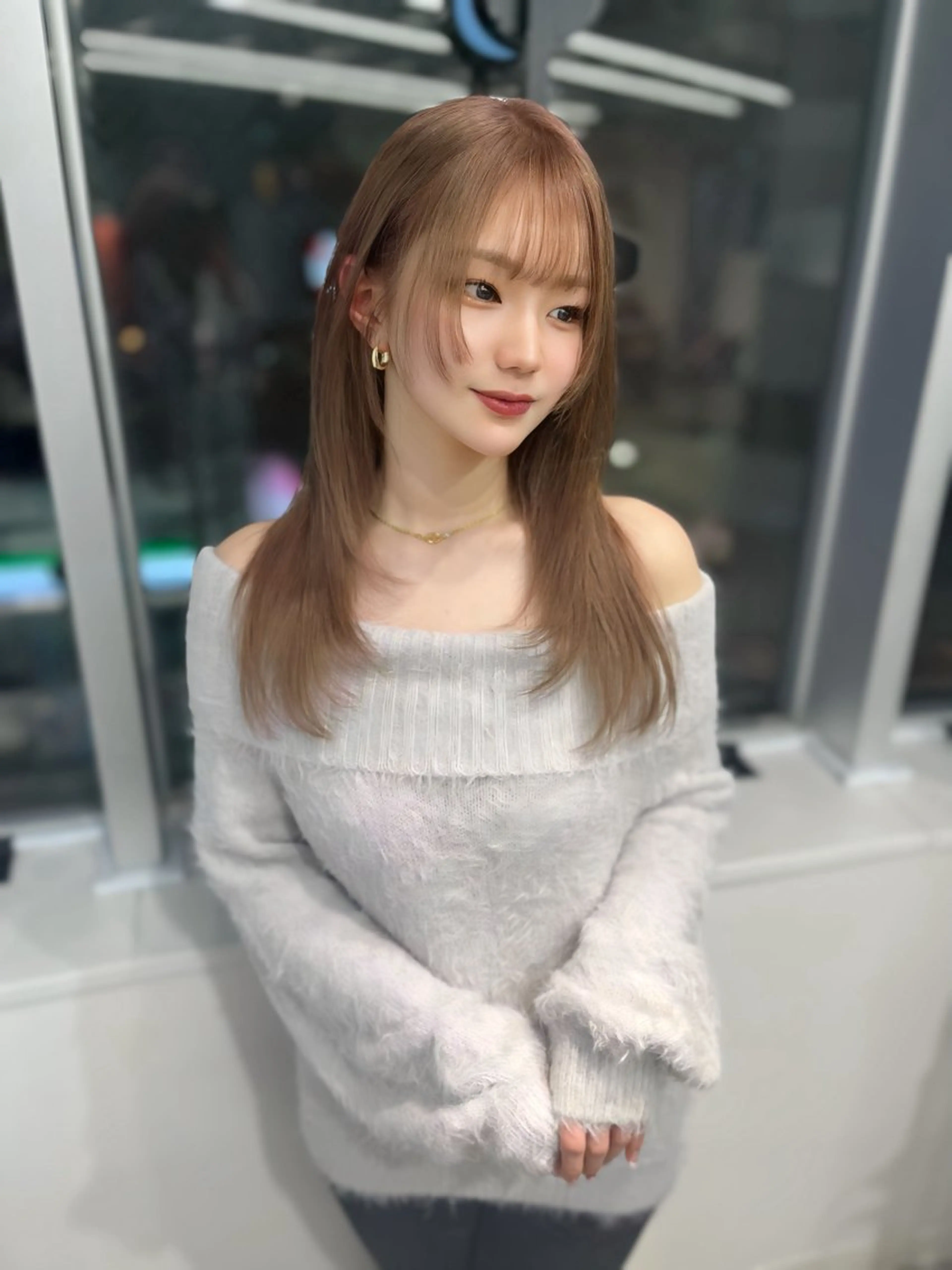 セミロング カラー ヘアカラー トリートメント 韓国レイヤー/新宿/ 髪質改善/岡崎のヘアスタイル