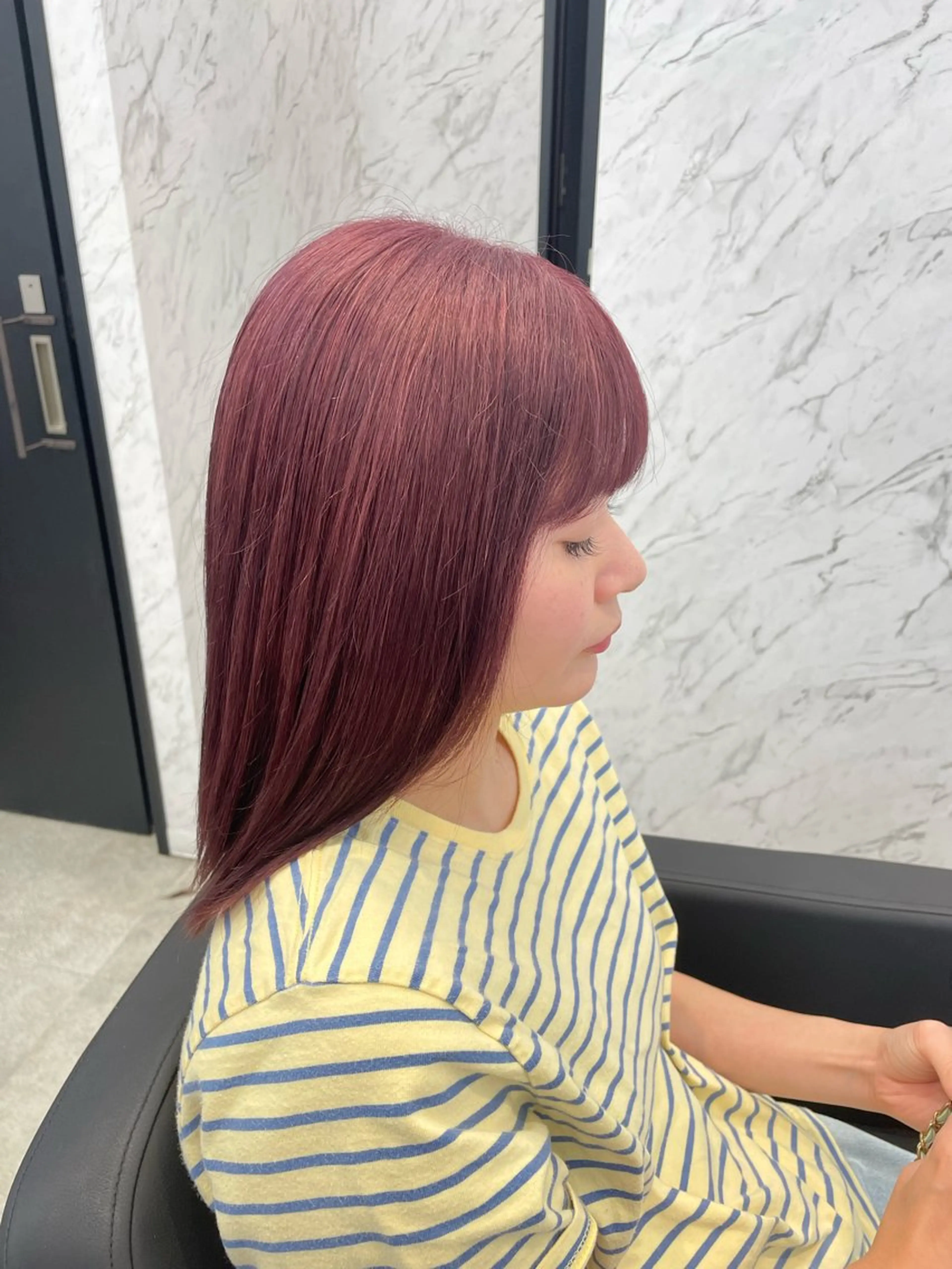 セミロング カラー カシス ピンクカラー hair salon dot. mooda 韓国風サロン 町田店所属・韓国風ヘア🎀🩶 /♡𝓝𝓸𝓪♡のヘアスタイル