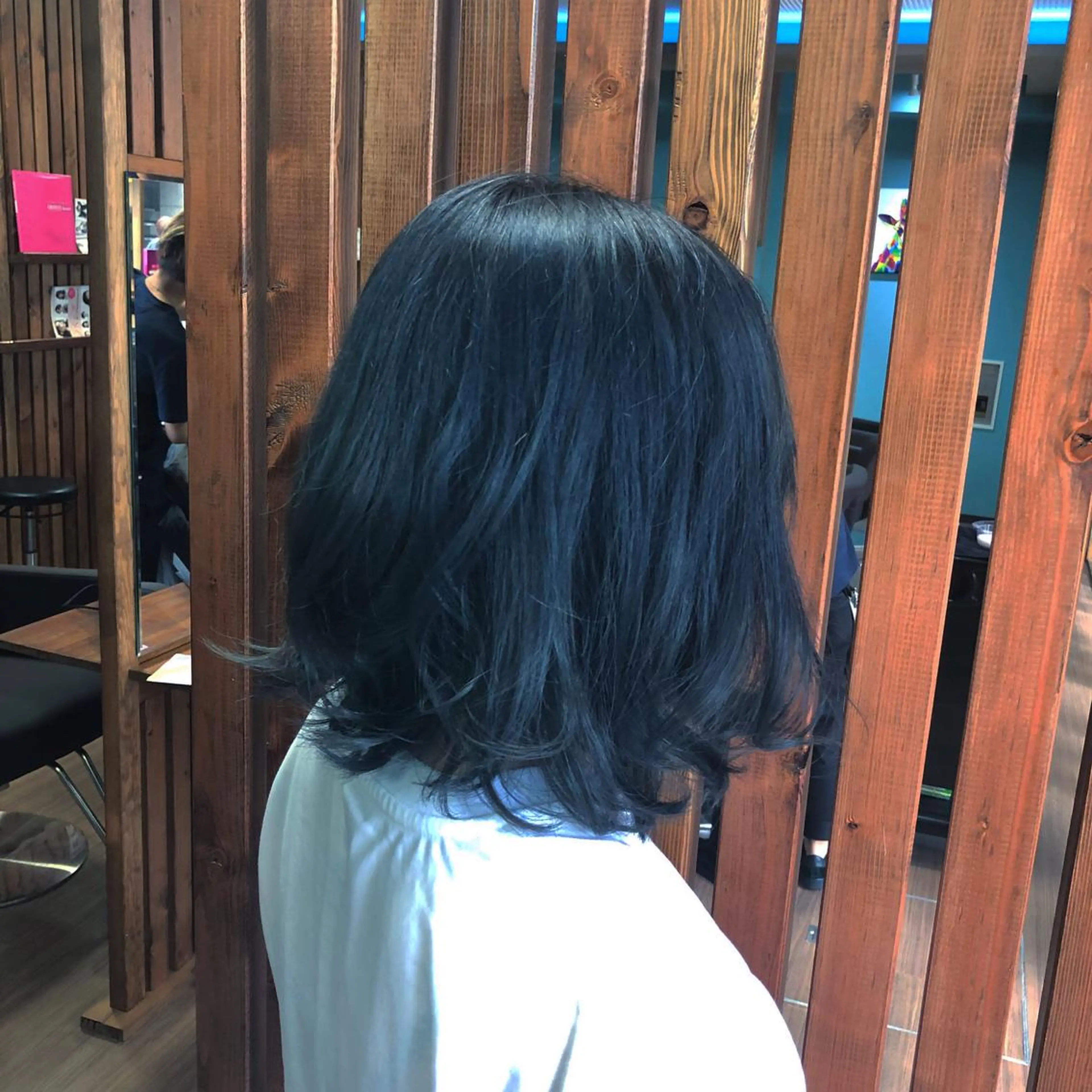 ミディアム カラー カット ヘアカラー トリートメント Mavie hair所属・髪質改善×潤艶カラー ⭐️岡田崇彰のヘアスタイル