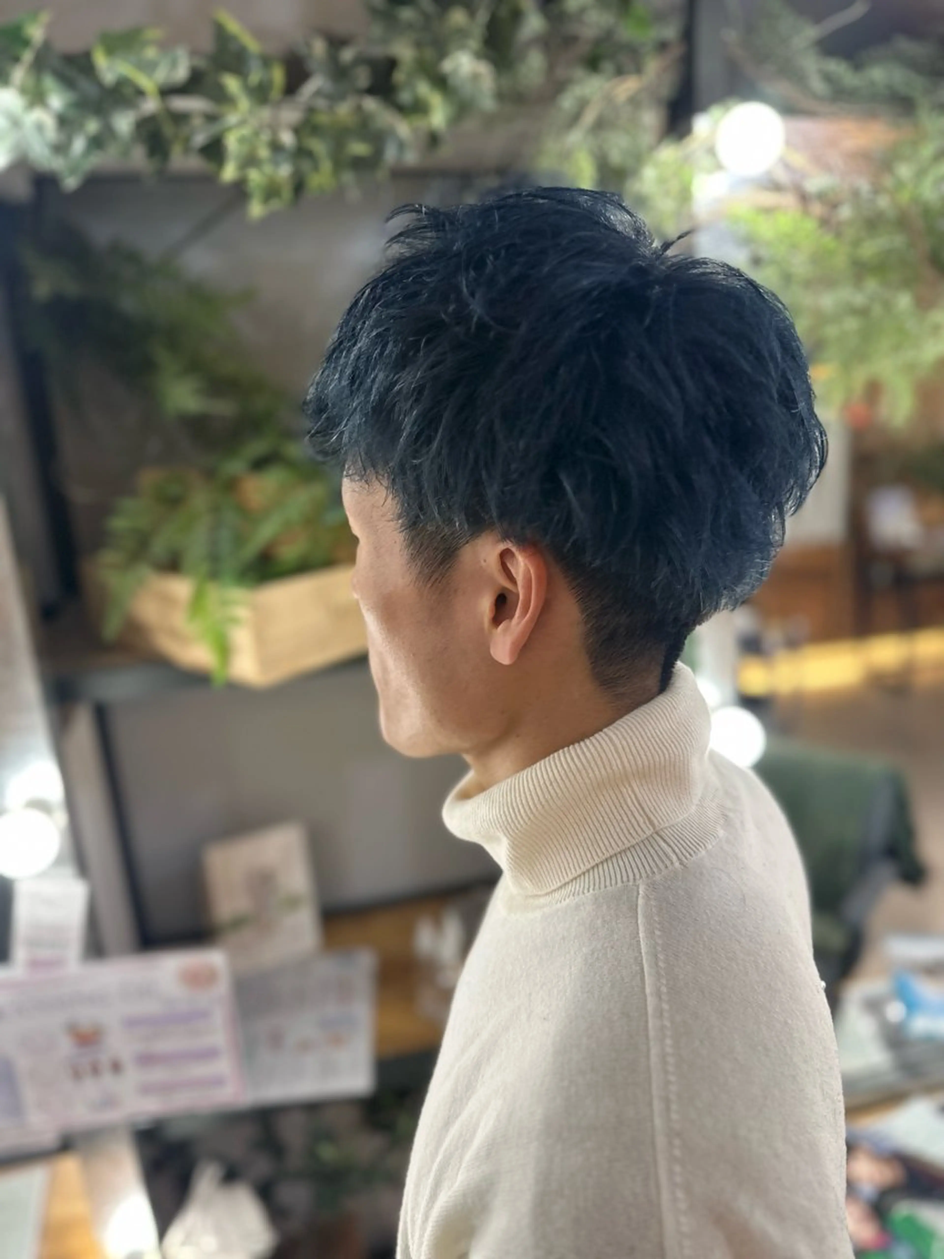 ショート カラー メンズ マッシュ 刈り上げ 溜 一太のヘアスタイル