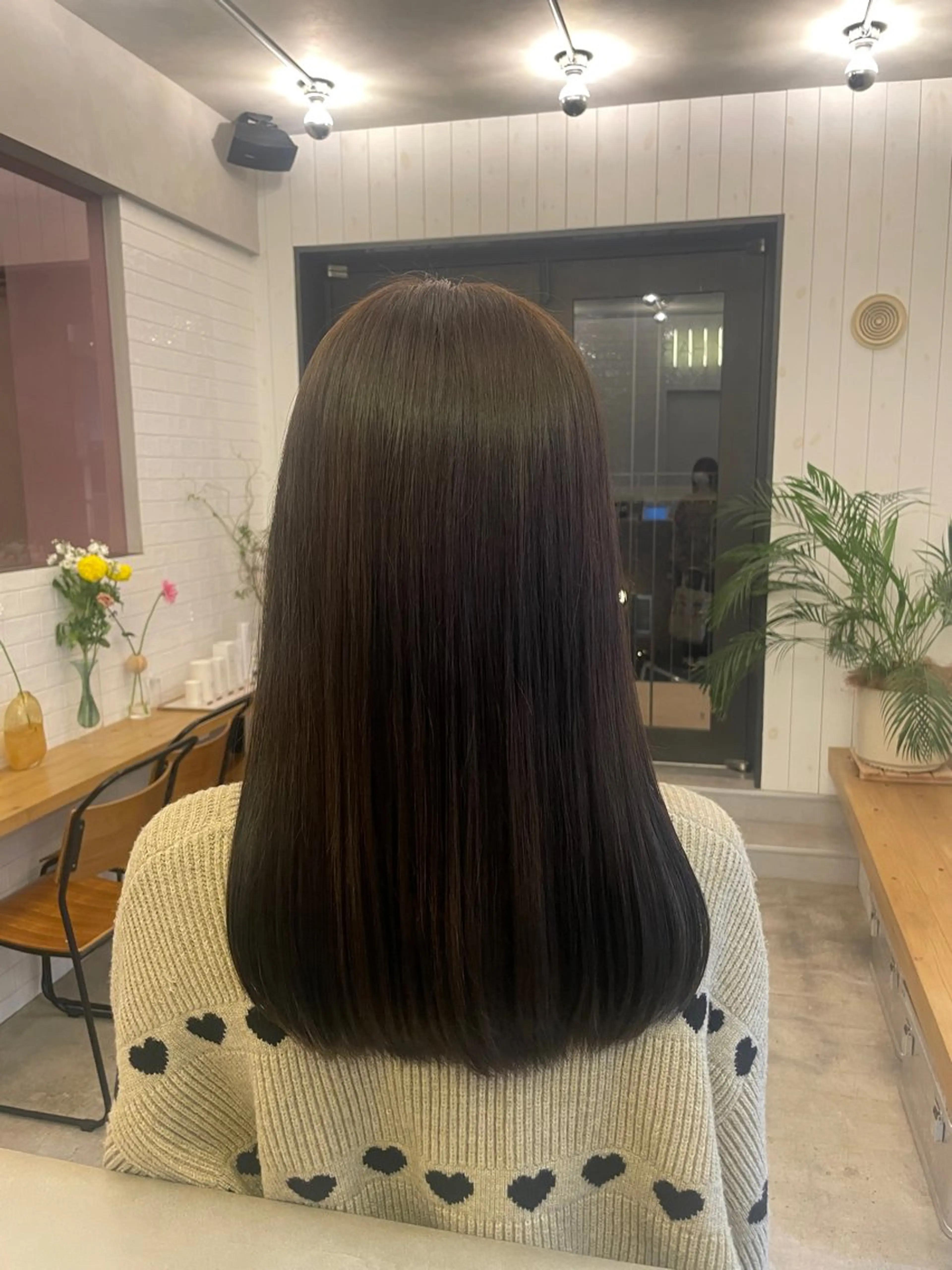 ロング カラー ヘアカラー トリートメント 🟠イシヅキ アイカ🟠のヘアスタイル