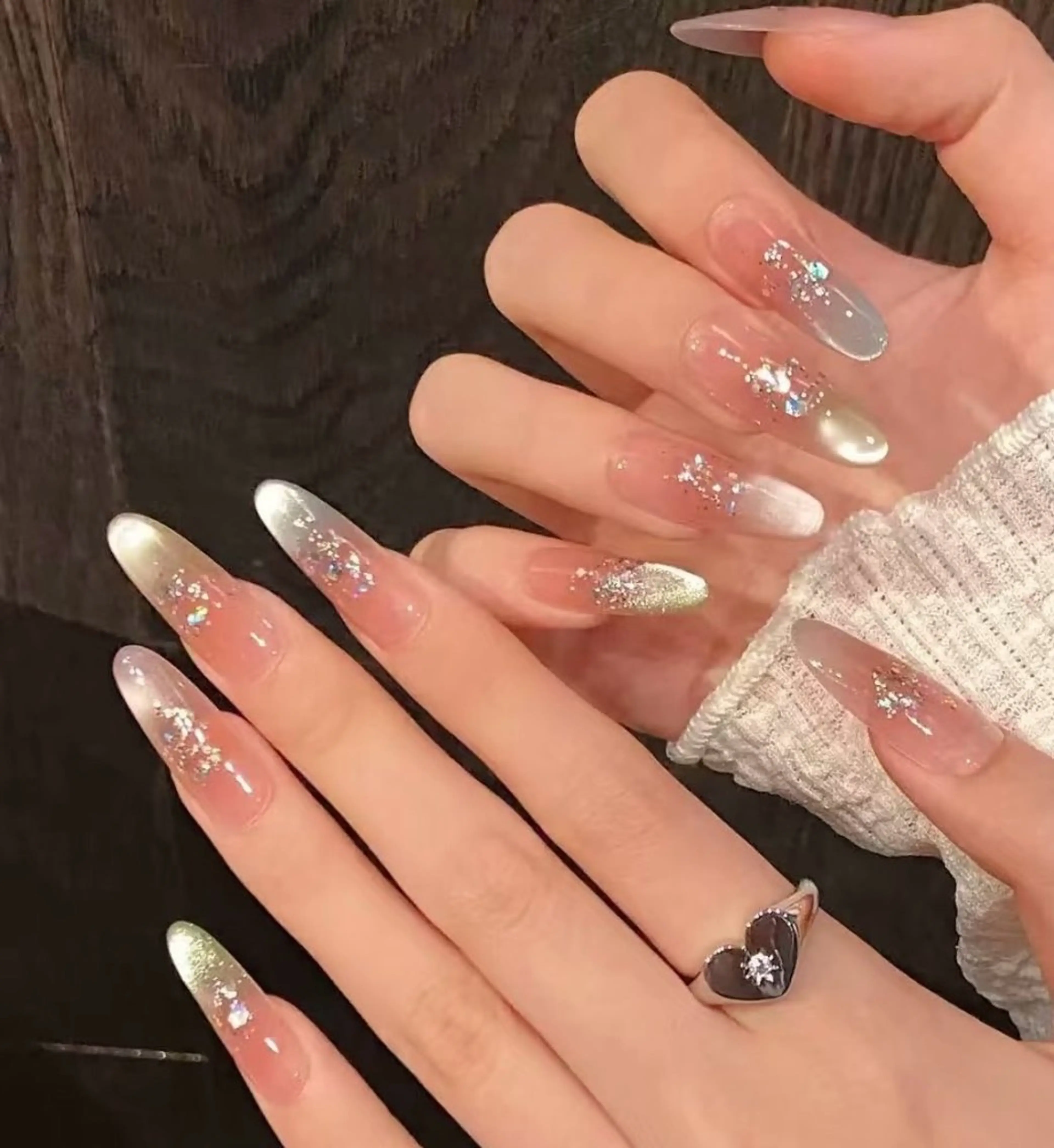 ネイル 高木 維麗絲のネイルデザイン