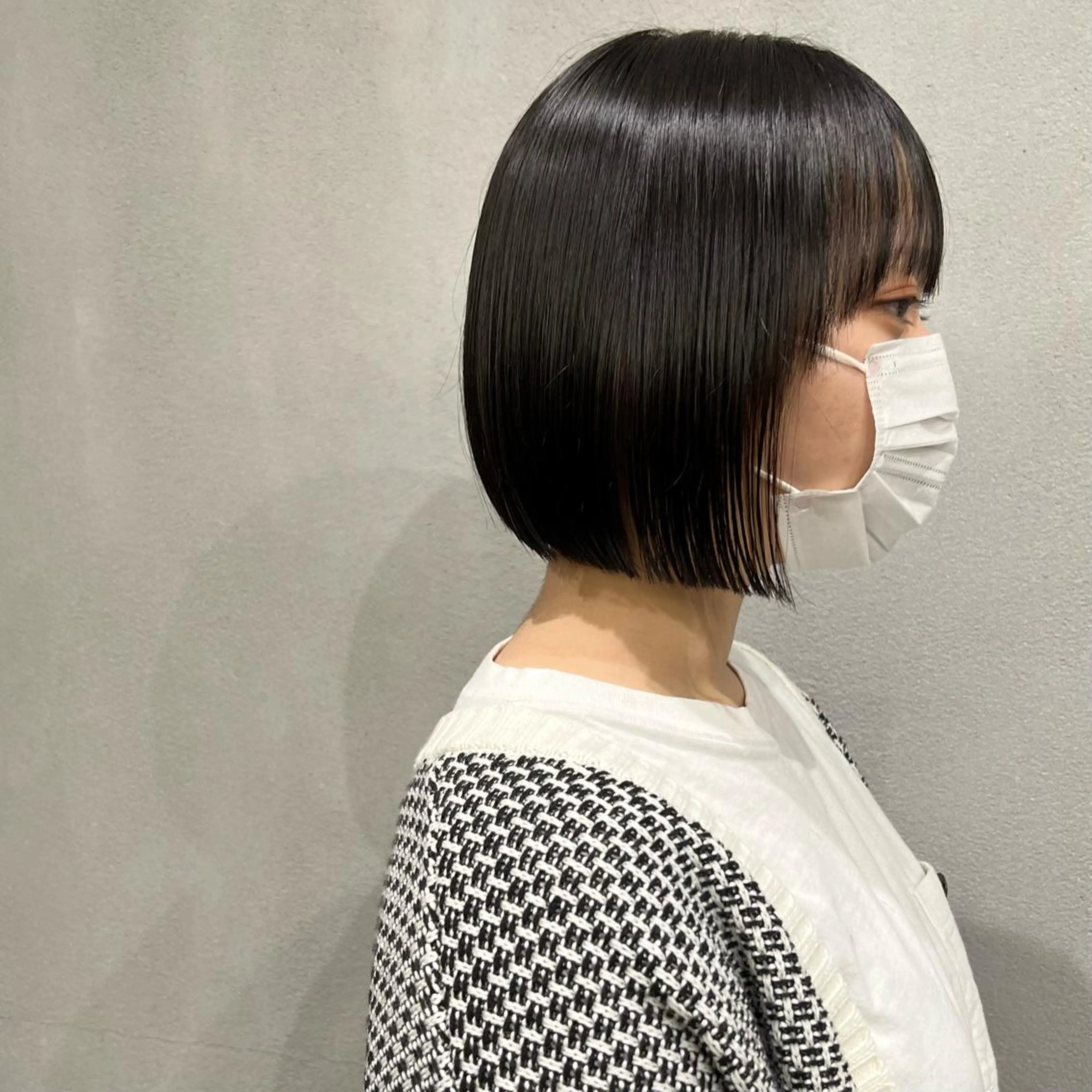 ショート カラー ボブ お顔まわりカット🌱 emo.村松泉綺のヘアスタイル