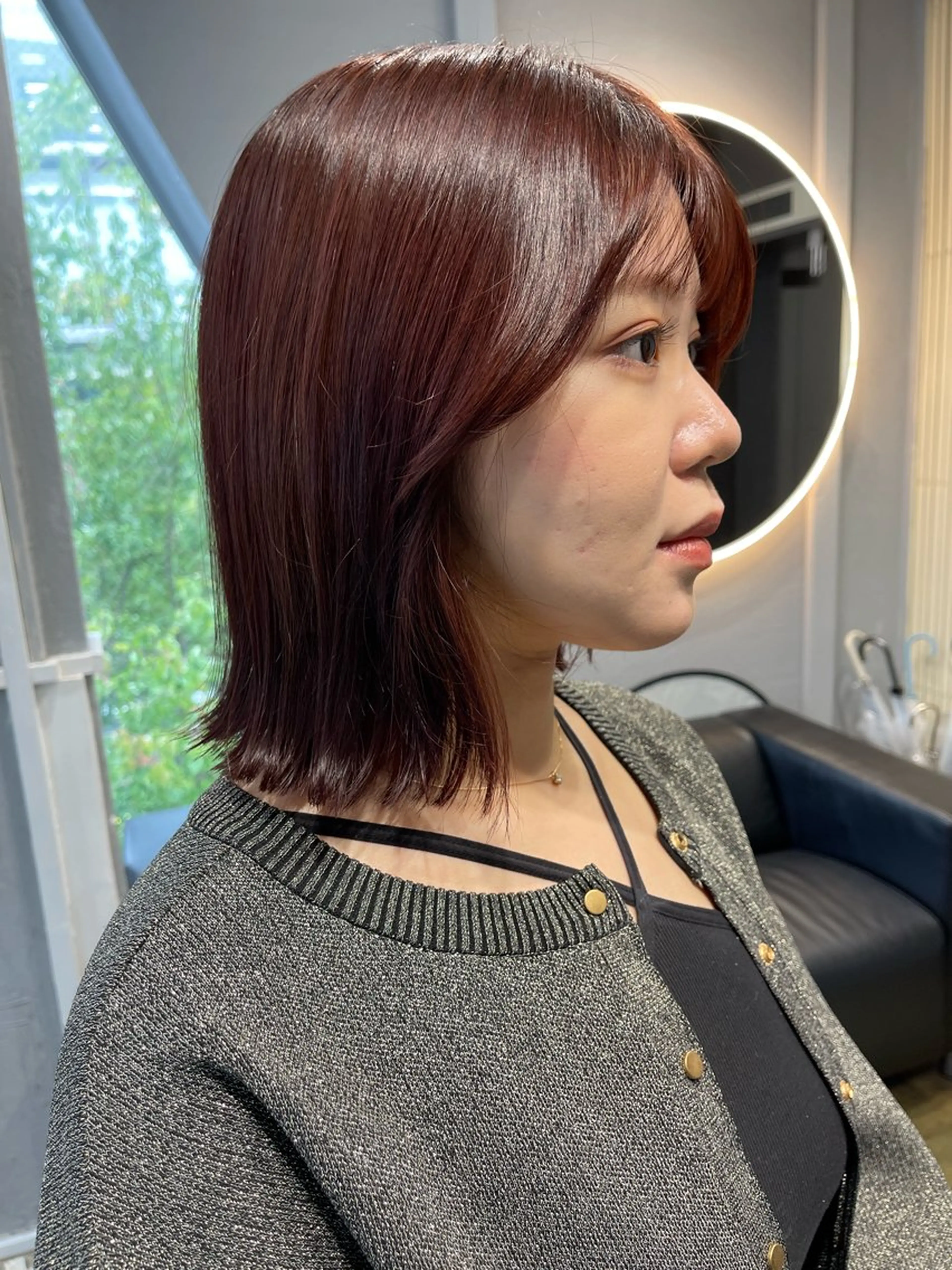 ミディアム カラー ブリーチ ケアブリーチ デザインカラー ダブルカラー イヤリングカラー カット ヘアカラー 宮崎　達也 ブリーチ／レイヤーのヘアスタイル