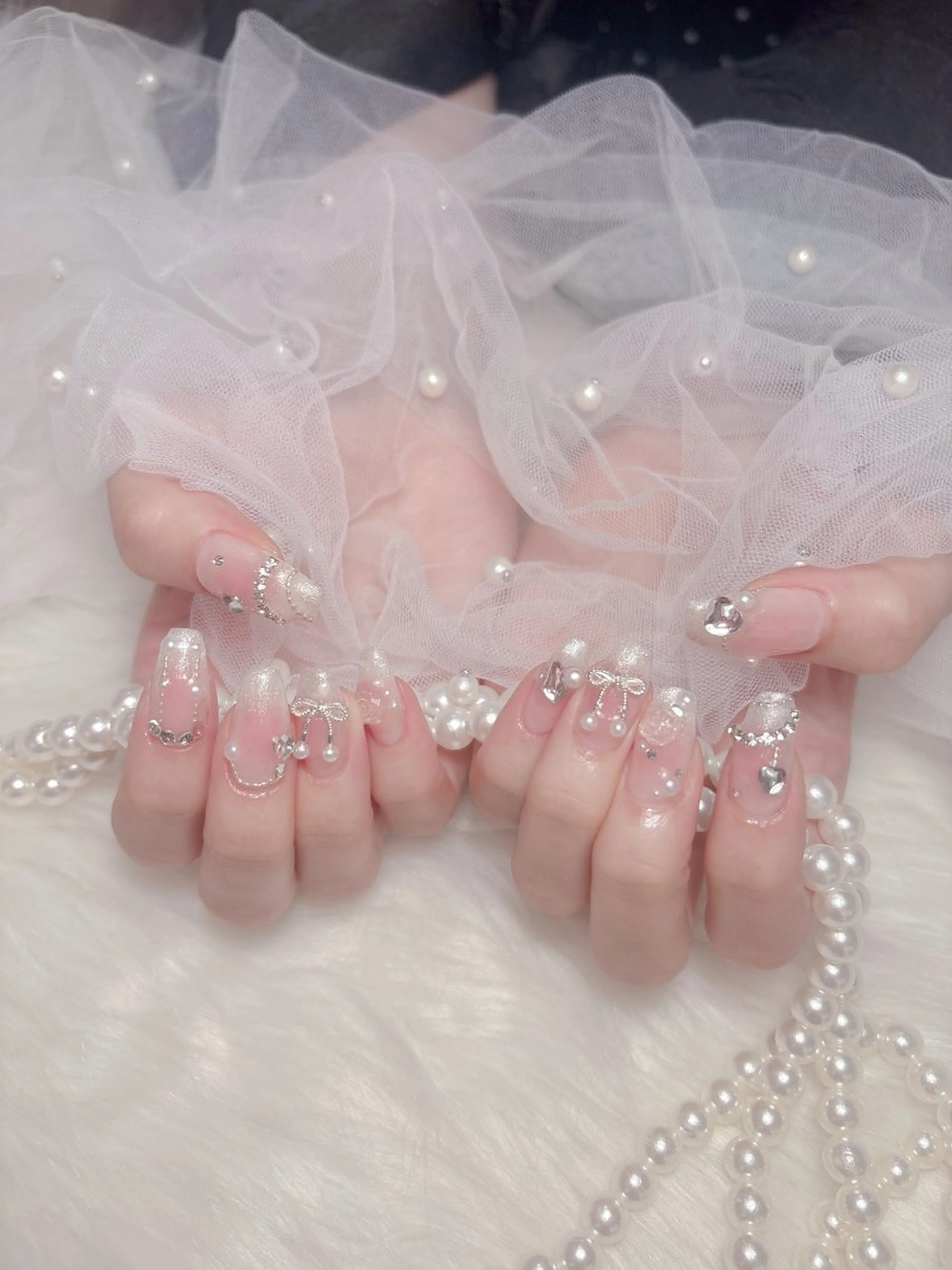 ネイル ハンドネイル CHARIS yunaのネイルデザイン