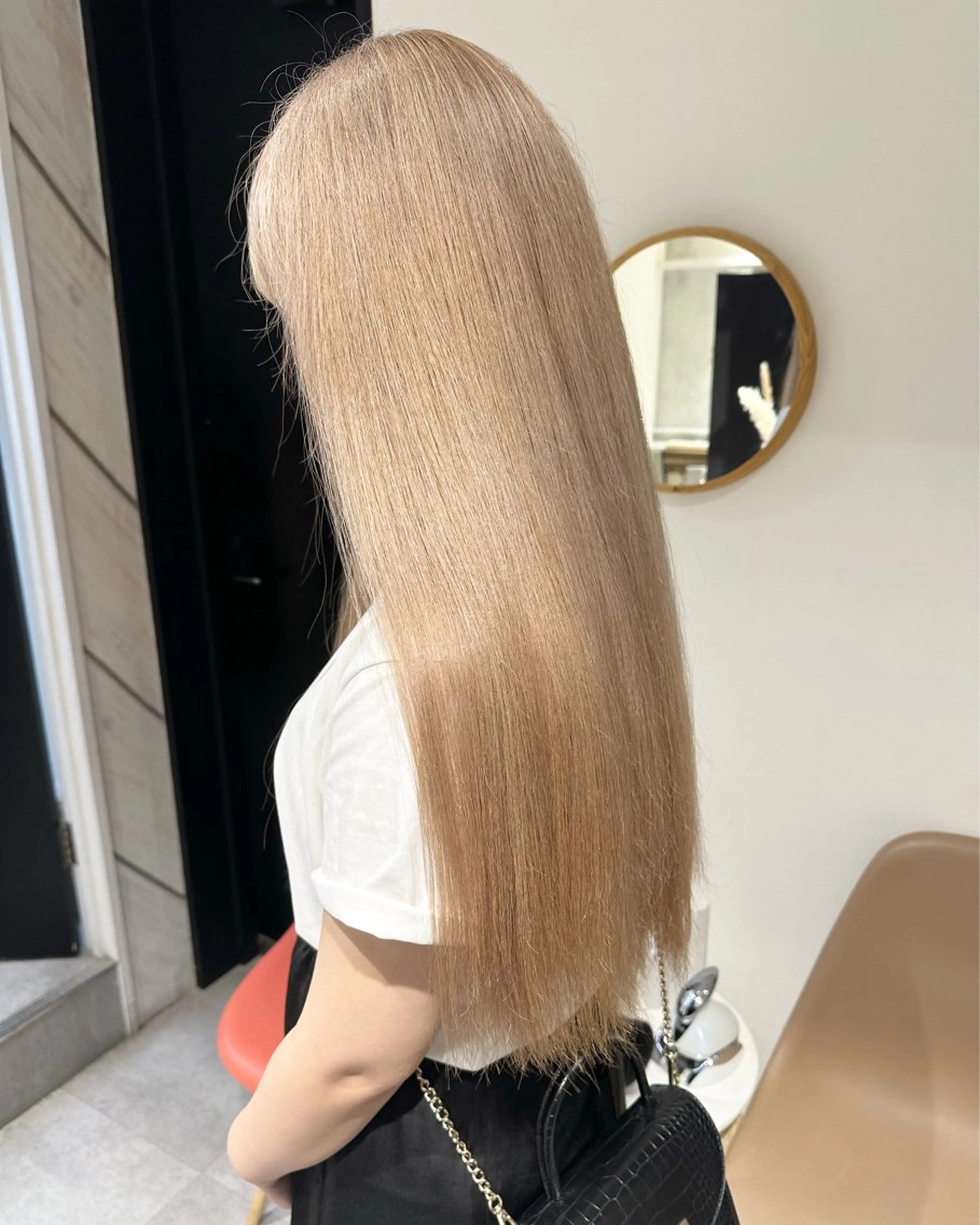 ロング カラー ヘアカラー Maria 梅田デザインカラーのヘアスタイル