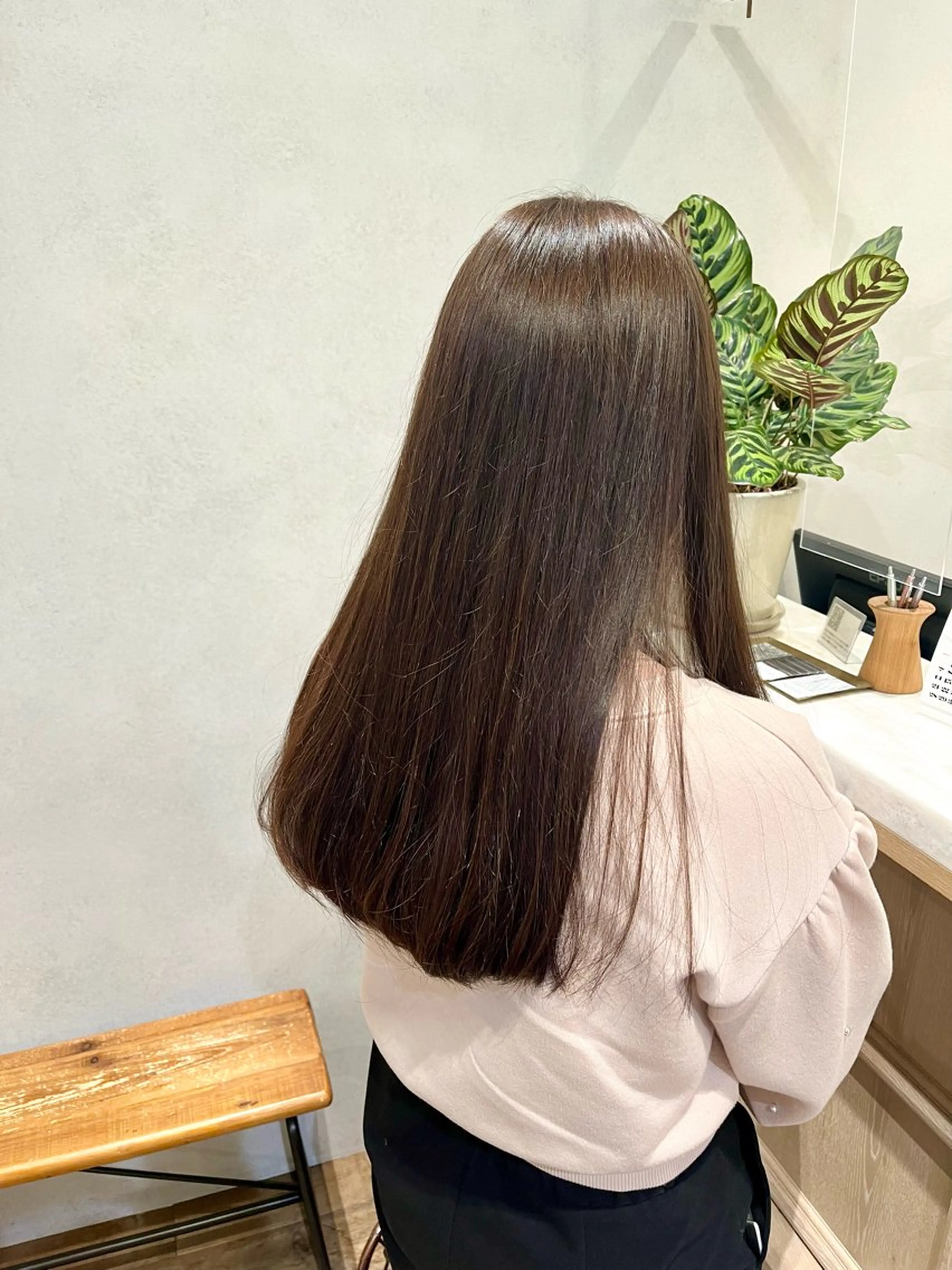 ロング カラー アッシュ アッシュブラウン ブラウンカラー 透明感カラー ヘアカラー CANAAN hair salon 表参道店所属・🌿‬ナチュラルヘア /パーマ/蒼真🍃のヘアスタイル