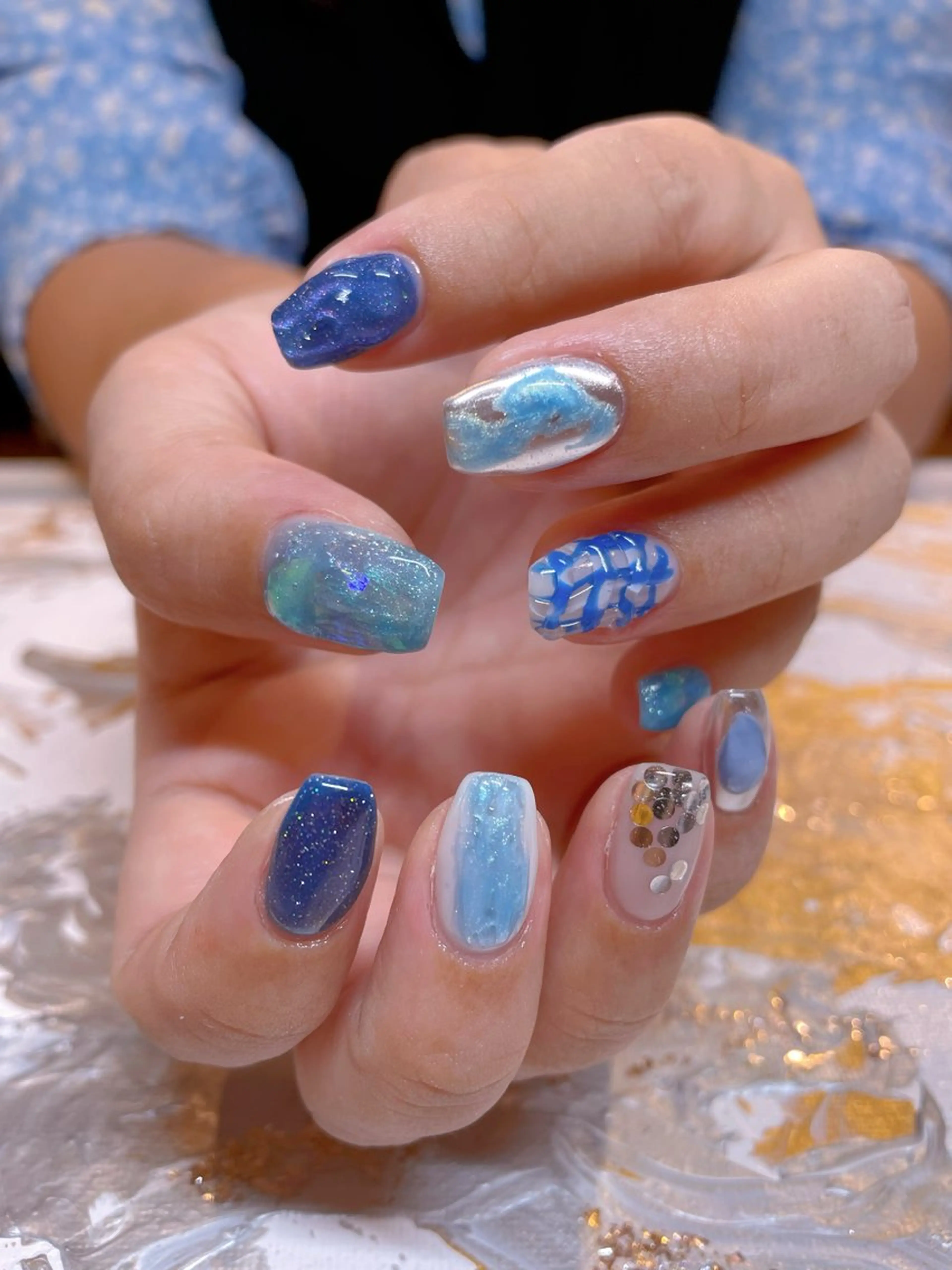 ネイル ブルー ニュアンスネイル ハンドネイル ネイリスト ❄️ユキ(店長)❄️のネイルデザイン